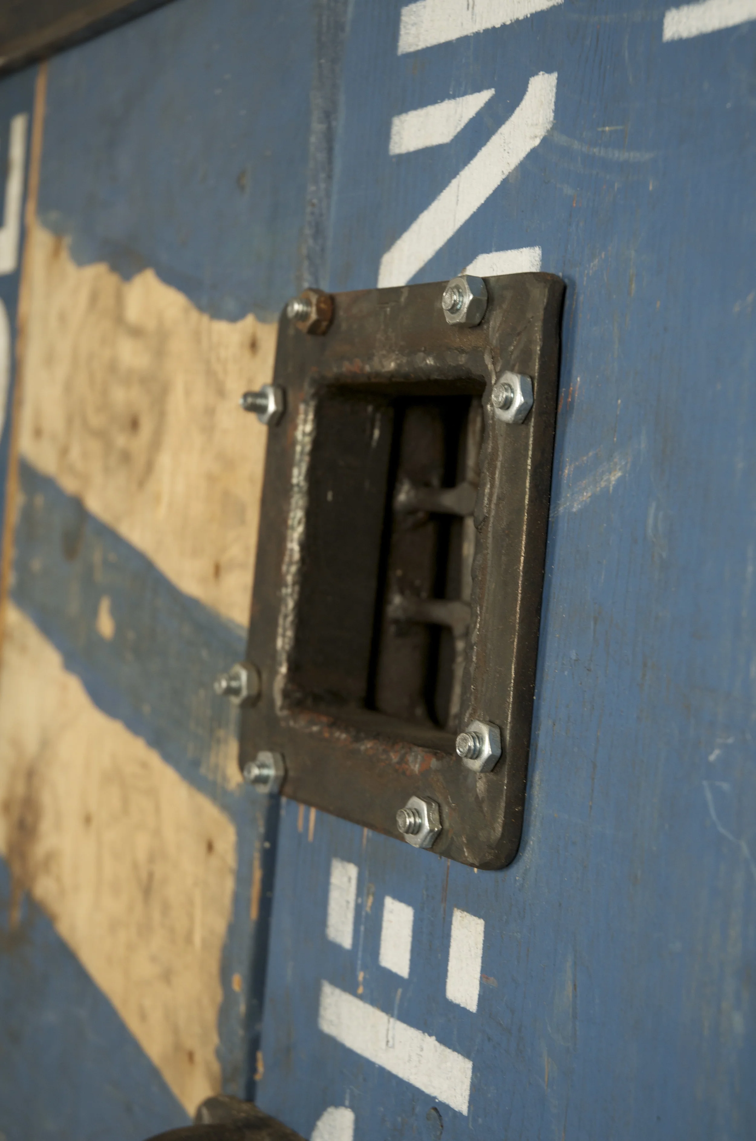 sachs-04-01;;detail 6.jpg