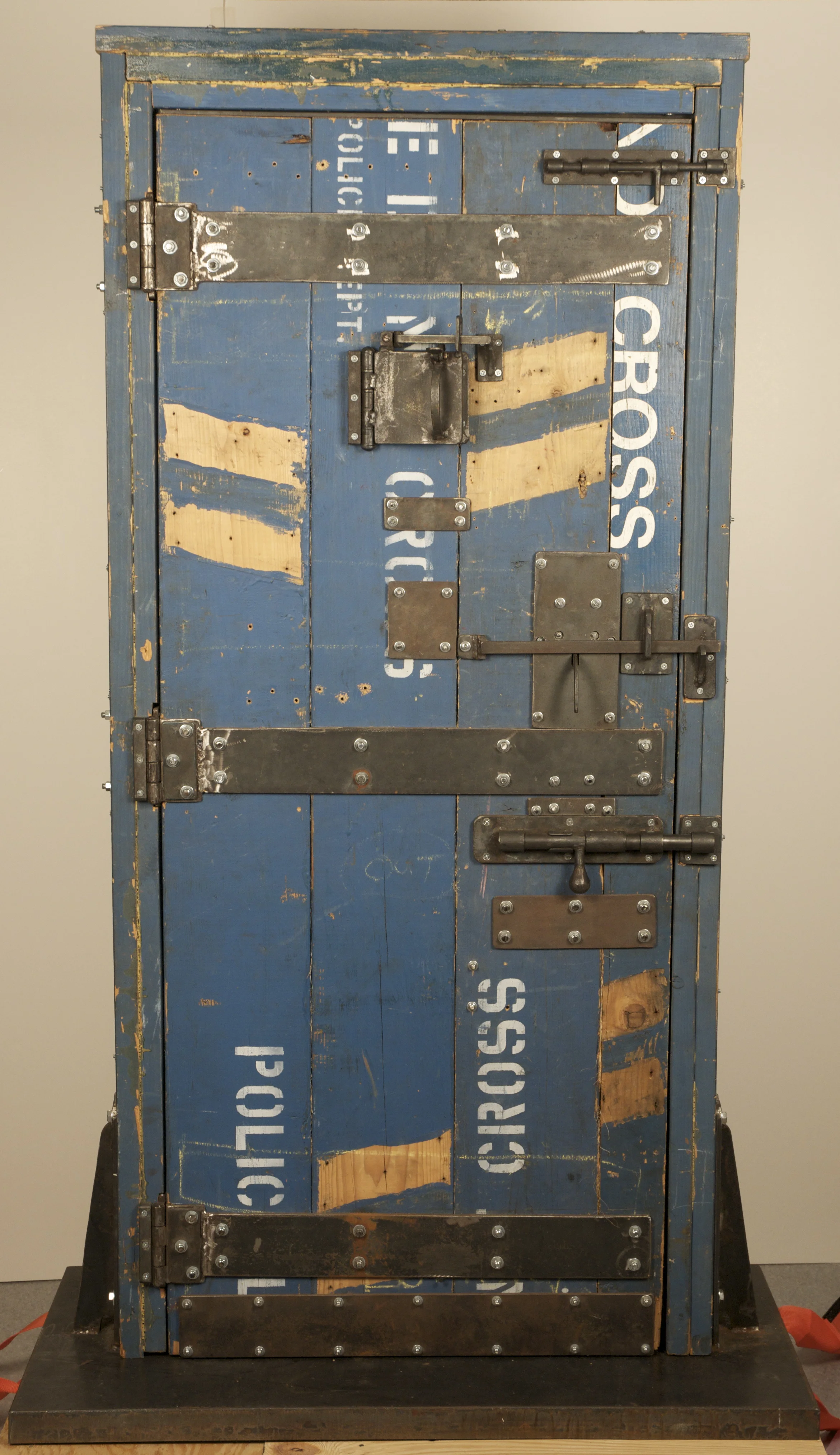 sachs-04-01;;image 2.jpg