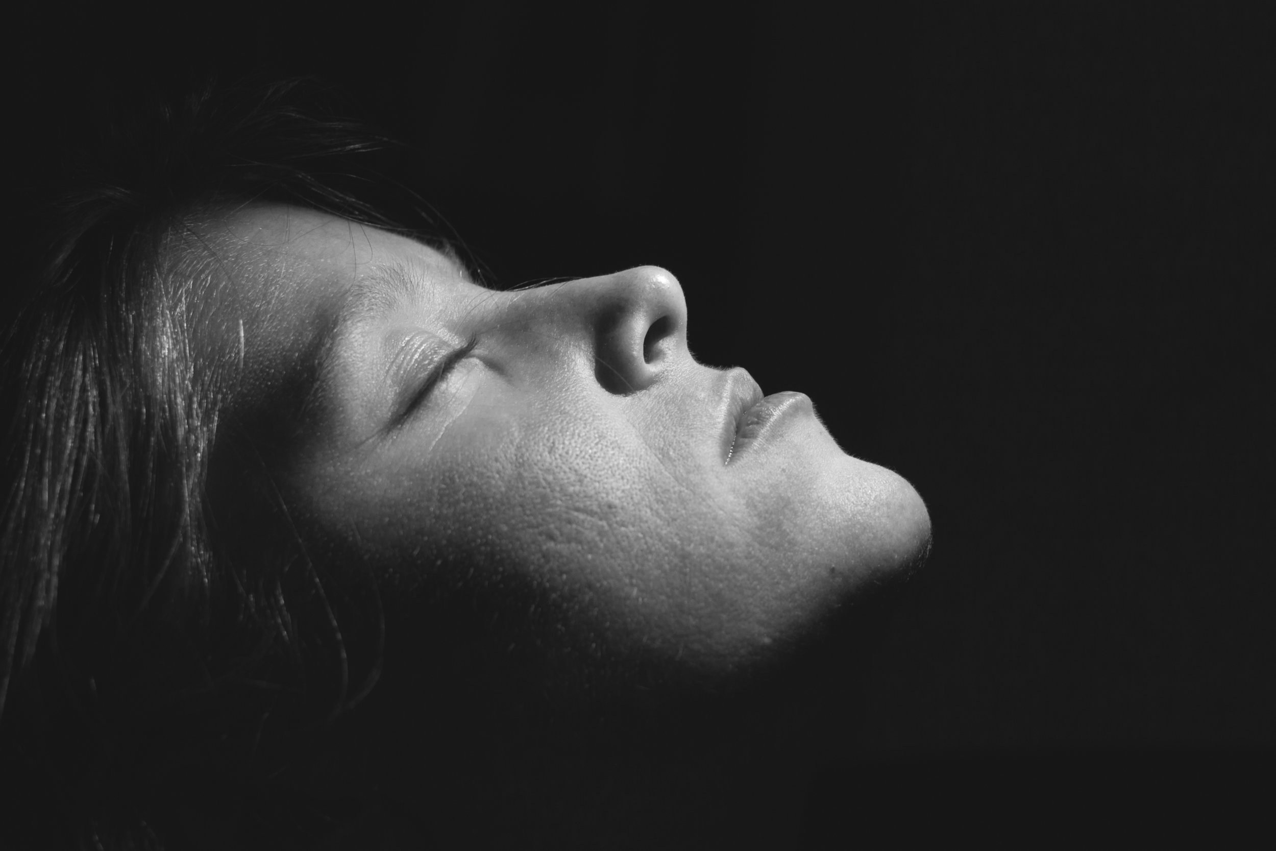 I love this dramatic photo. The story behind it isn't dramatic—Mandy has an IKEA gooseneck lamp in her home and we proceeded to have a full photoshoot underneath its sparse light.