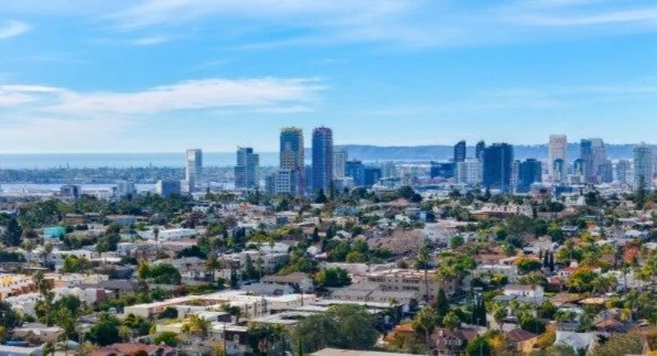 Screenshot of offthemrkt.com 1211.docx - Google Docs.jpg