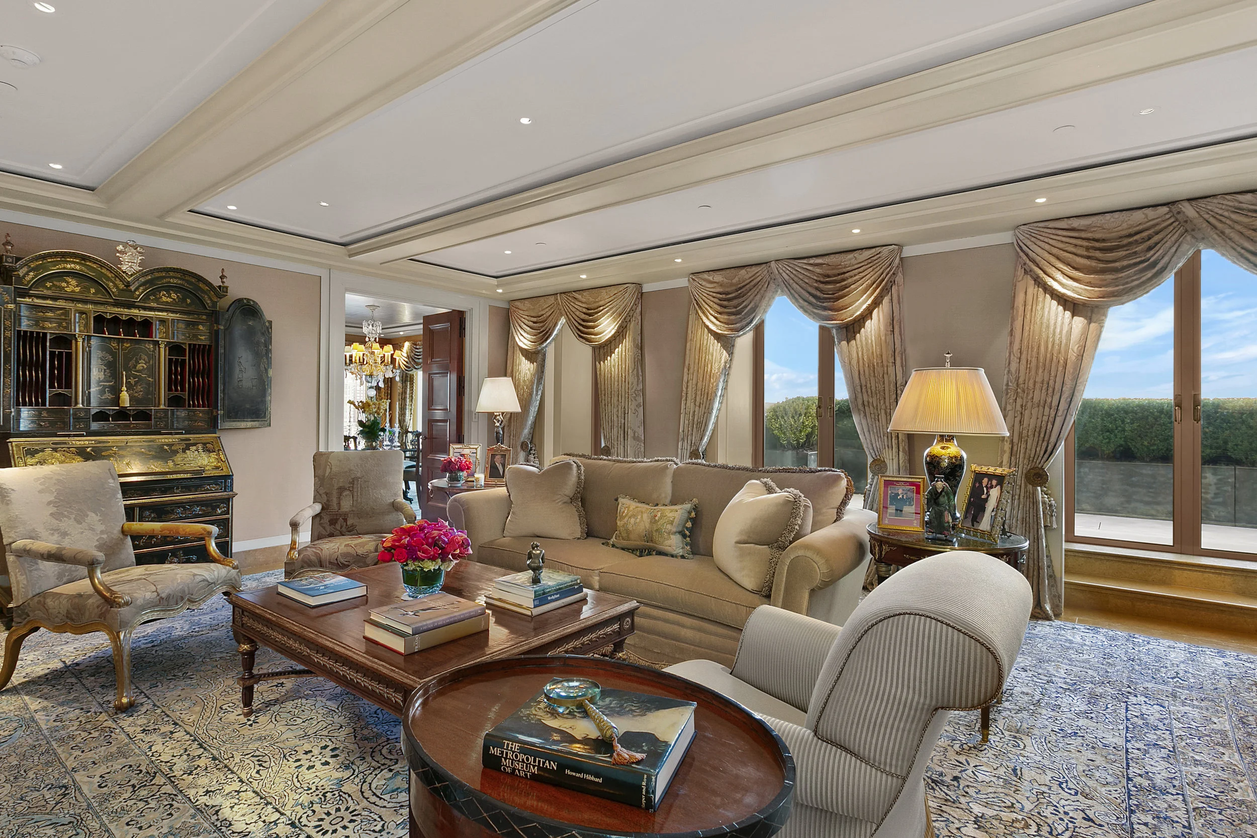 2.Living_Room.jpg