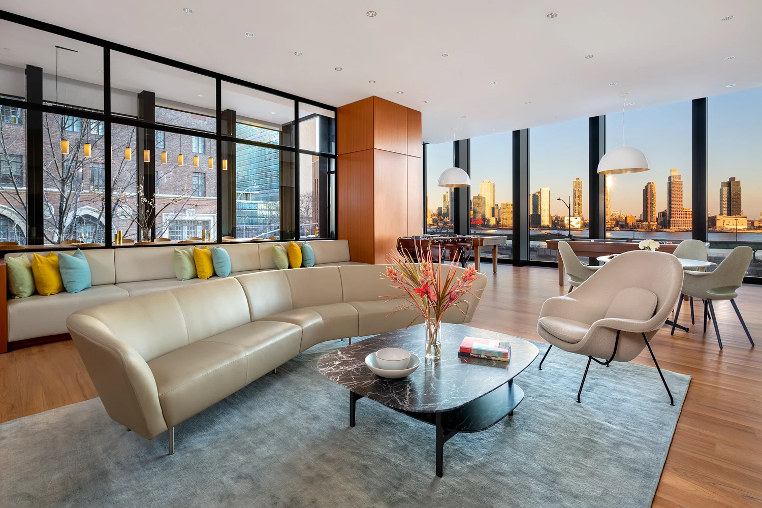 ©_Robert_Granoff_One_UN_Park_Lounge_View.jpg