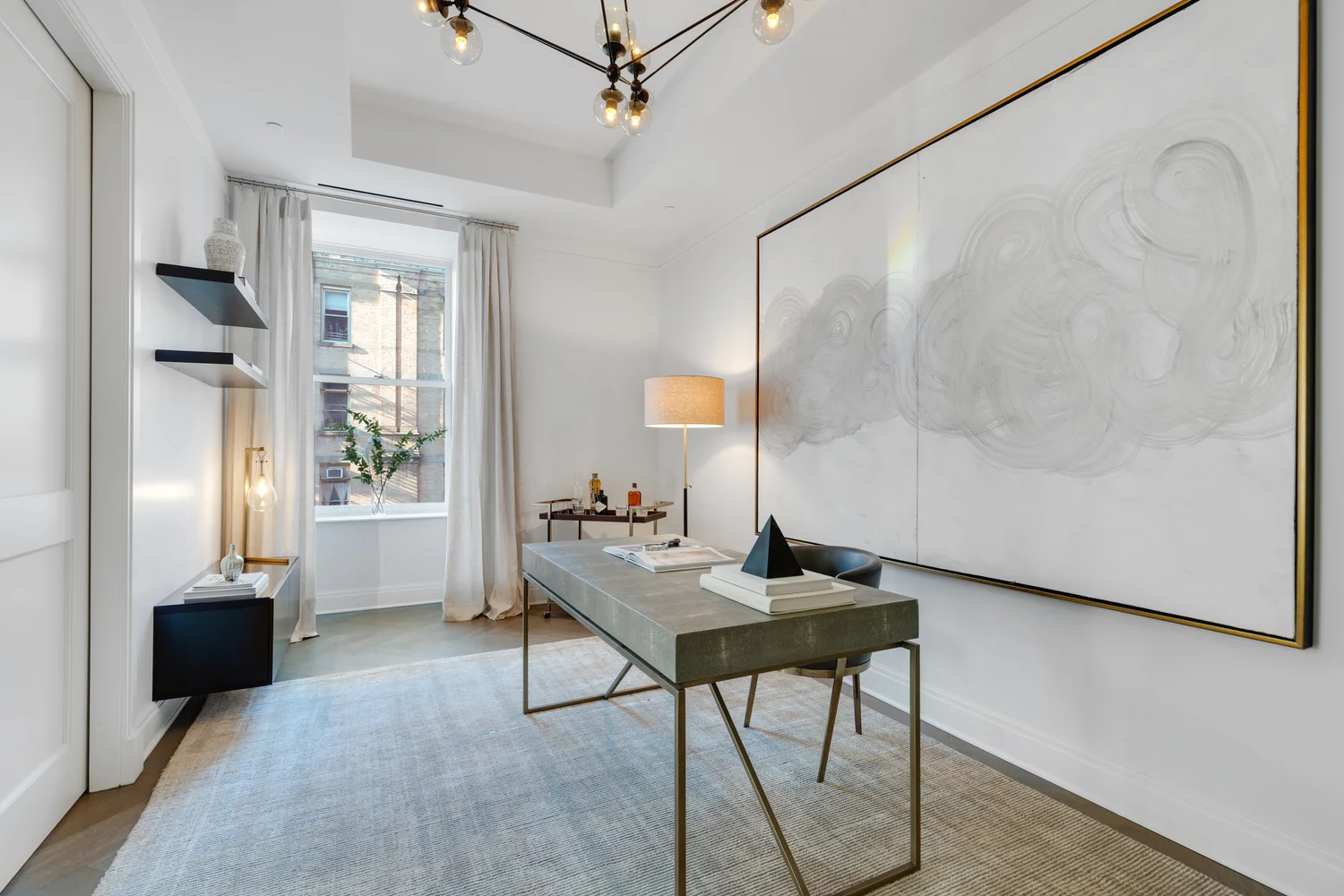 CSG_101_West_78th_Street_4A_New_York_NY_Penthouse_-_15_Photos_13_20190322-125713.jpg