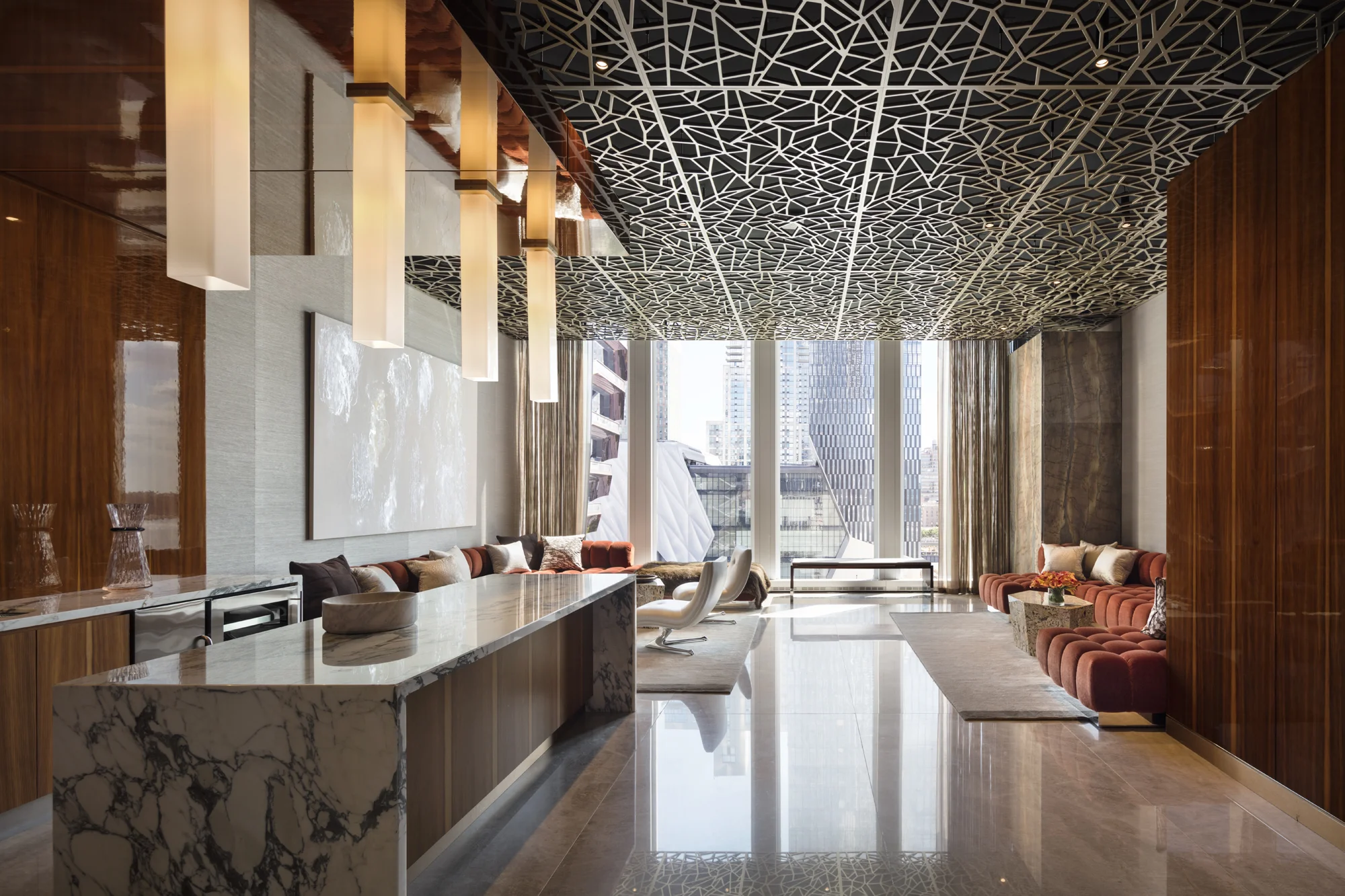 35 Hudson Yards_Amenities_Lounge 1_Photo Courtesy of Related Companies by Scott Frances.jpg