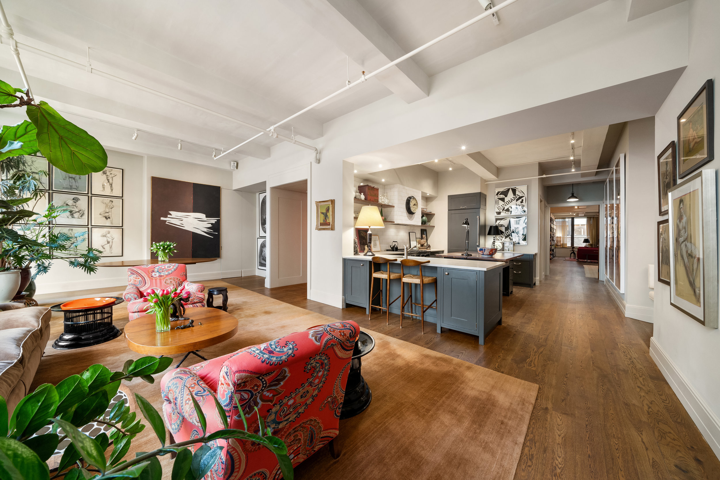 142West26thStreet9-ChelseaNewYork_Holly_Parker_DouglasElliman_Photography_79379400_high_res.jpg