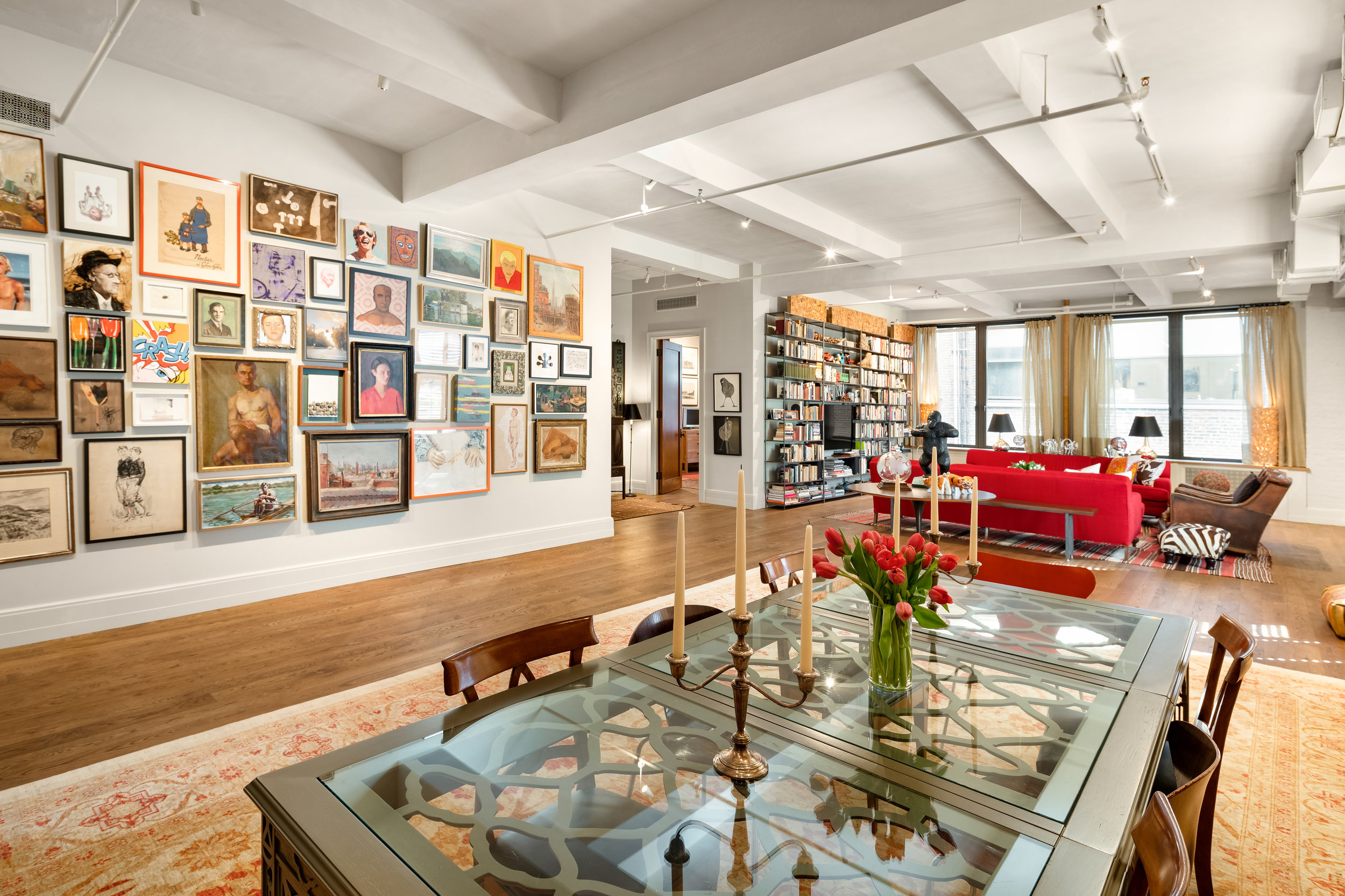 142West26thStreet9-ChelseaNewYork_Holly_Parker_DouglasElliman_Photography_79379619_high_res.jpg