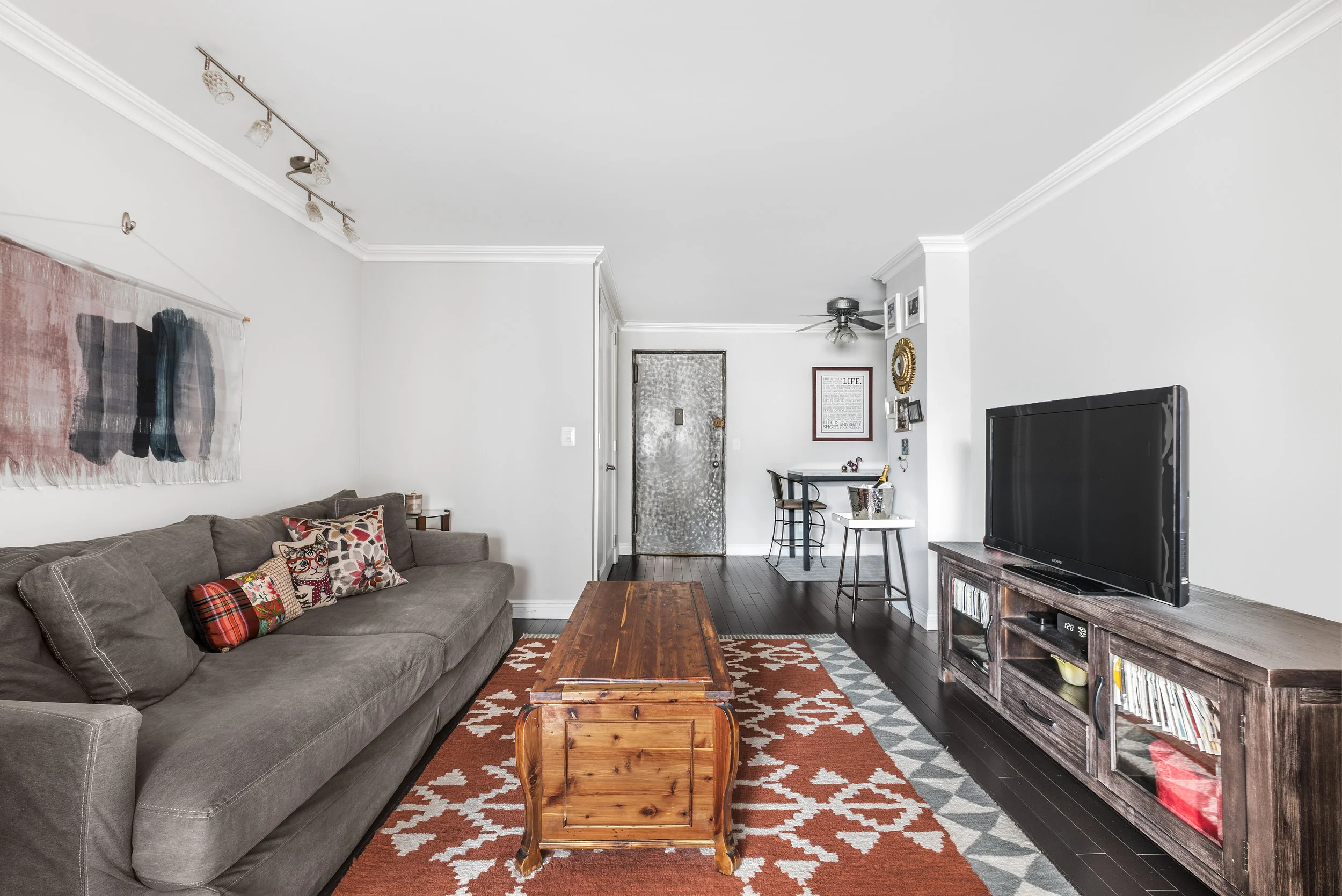Major_77SeventhAve_17U_lr1.jpg