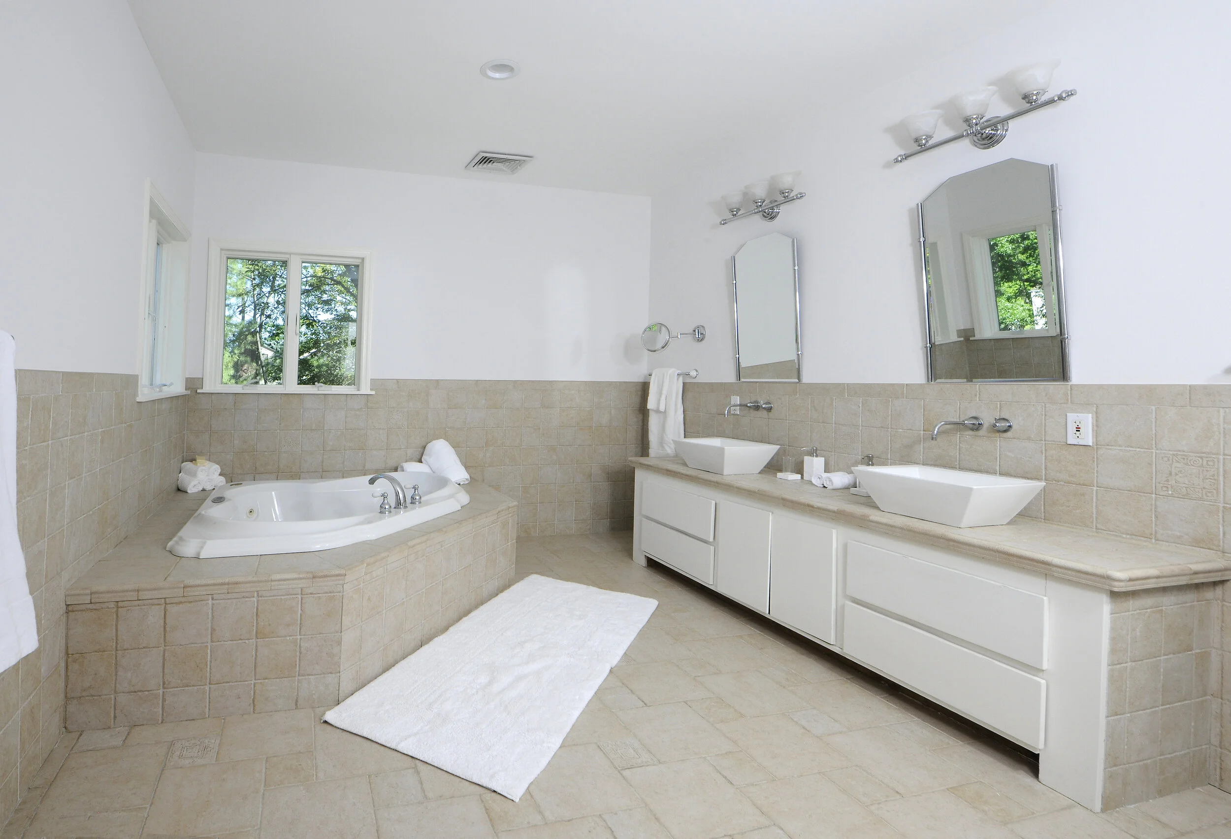 Bath3.jpg