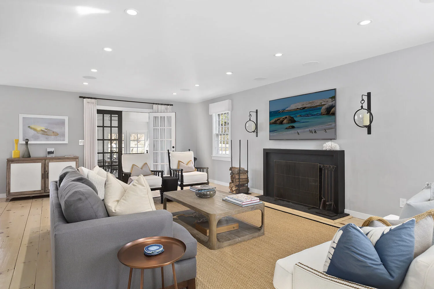 15BullheadLn-BridgehamptonSouthNewYork_Priscilla_Garston_DouglasElliman_Photography_82908611_high_res.jpg