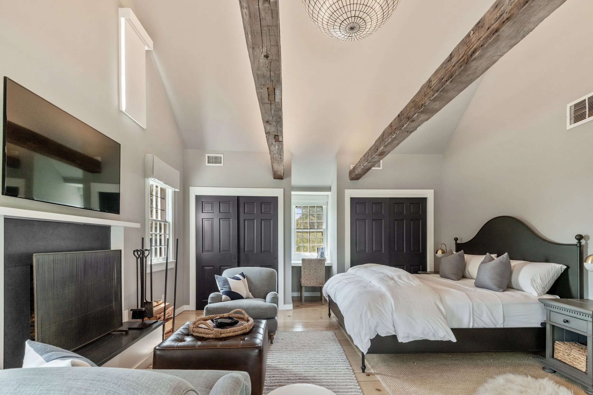 15BullheadLn-BridgehamptonSouthNewYork_Priscilla_Garston_DouglasElliman_Photography_82908790_high_res.jpg