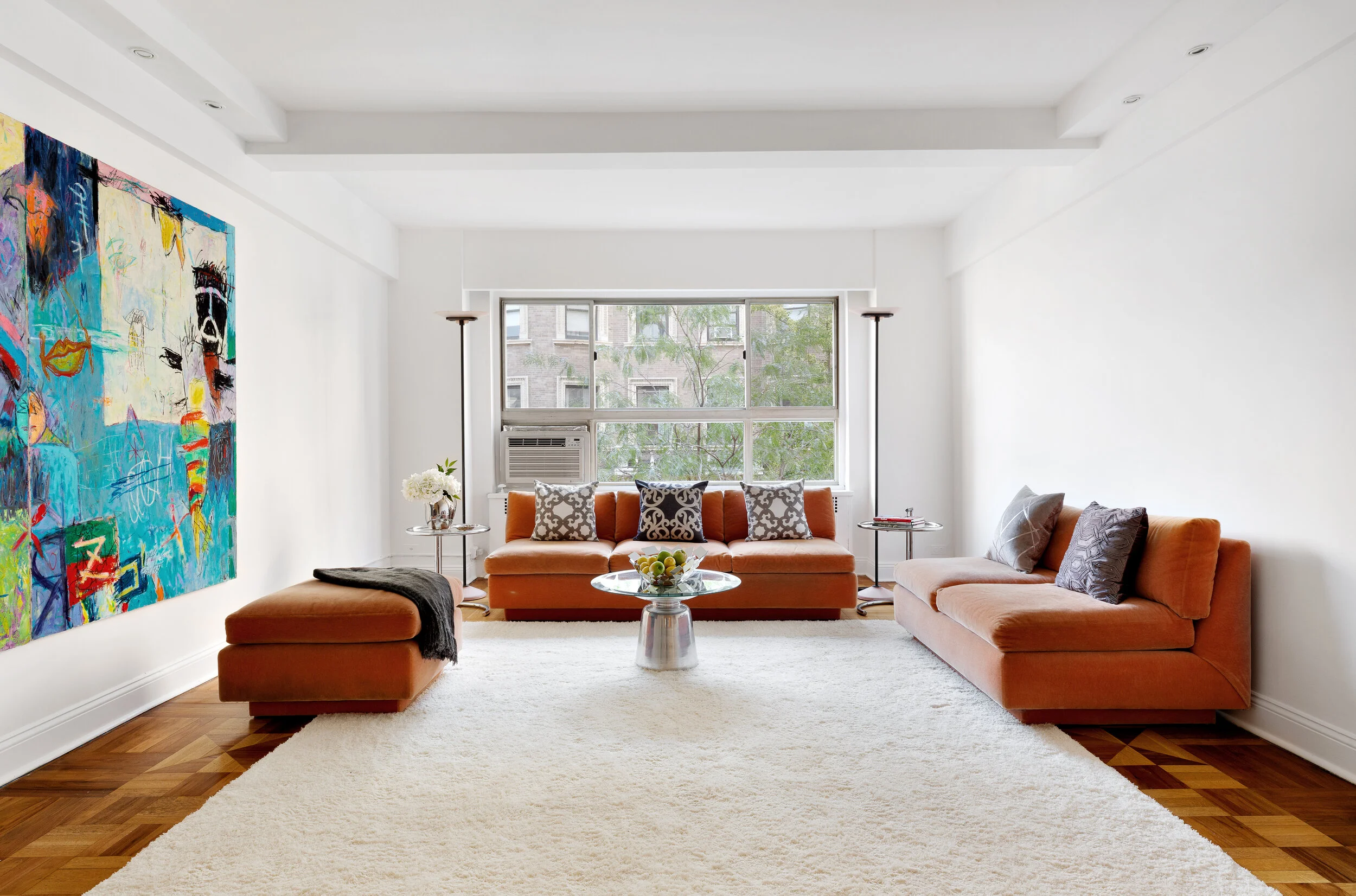 411WestEndAvenue4E-UpperWestSideNewYork_Patricia_MacKenzie_DouglasElliman_Photography_85071234_high_res.jpg