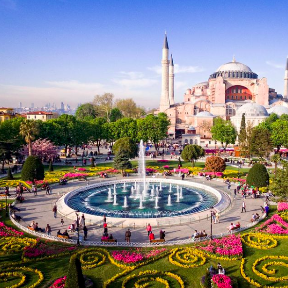 A Luxury Holiday Within Your Home With Context Travel