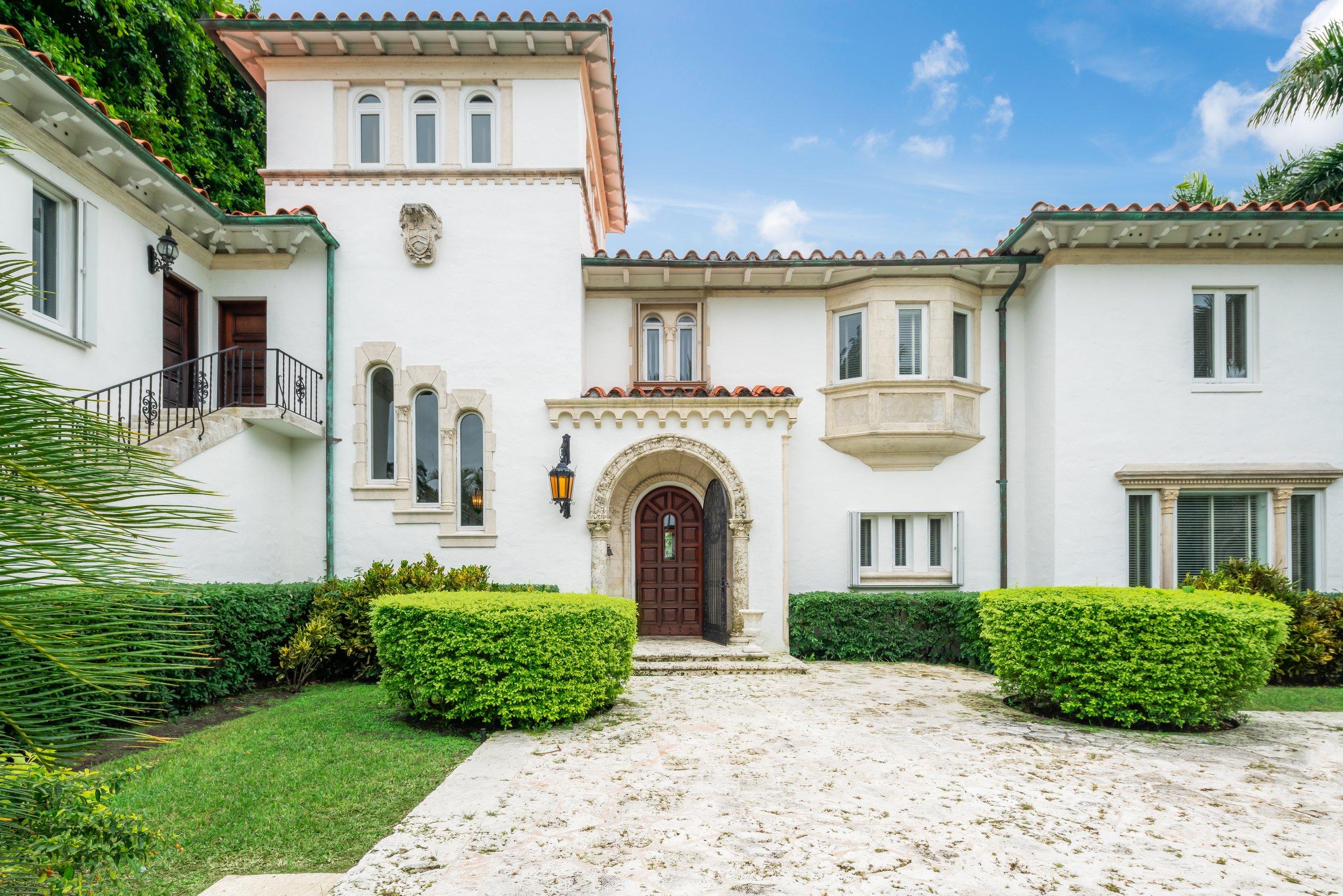  To land the coveted listing, expert real estate agents Ruthie and Ethan Assouline with The Assouline Team at Compass had to undergo a rigorous “sniff test” and received a bark of approval from Gunther VI before entrusting them with the sale of the p