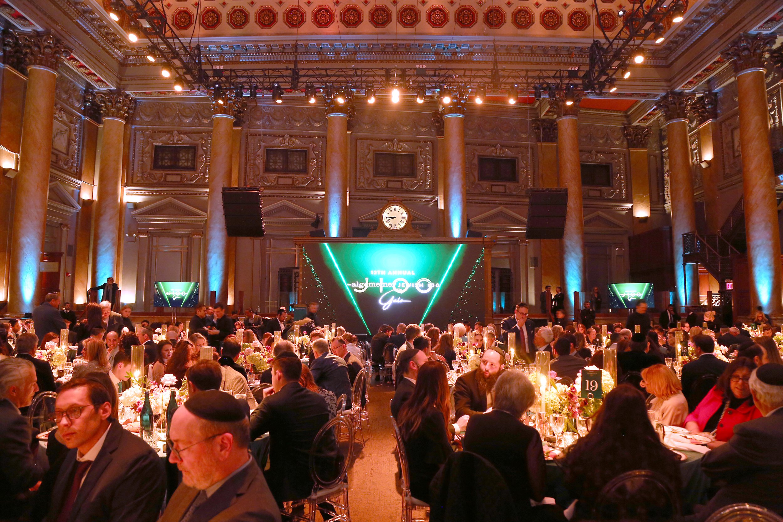 Atmosphere 4077244.jpg