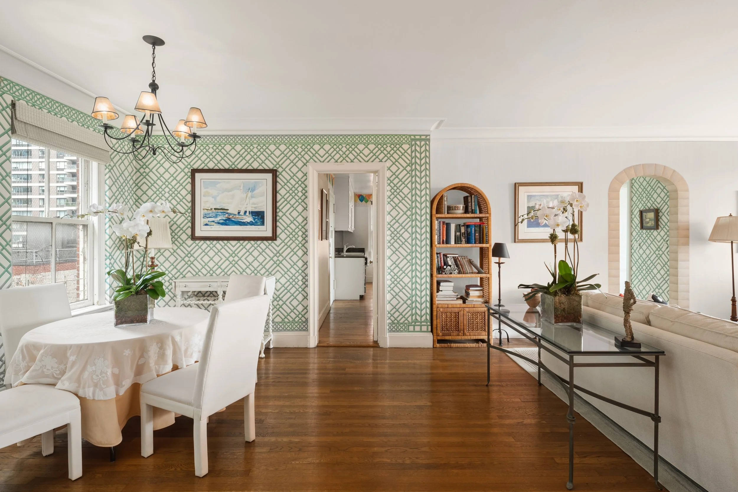4SUTTONPL67-SuttonAreaNewYork_Eliza_Shaw_DouglasElliman_Photography_121083003_high_res.jpg