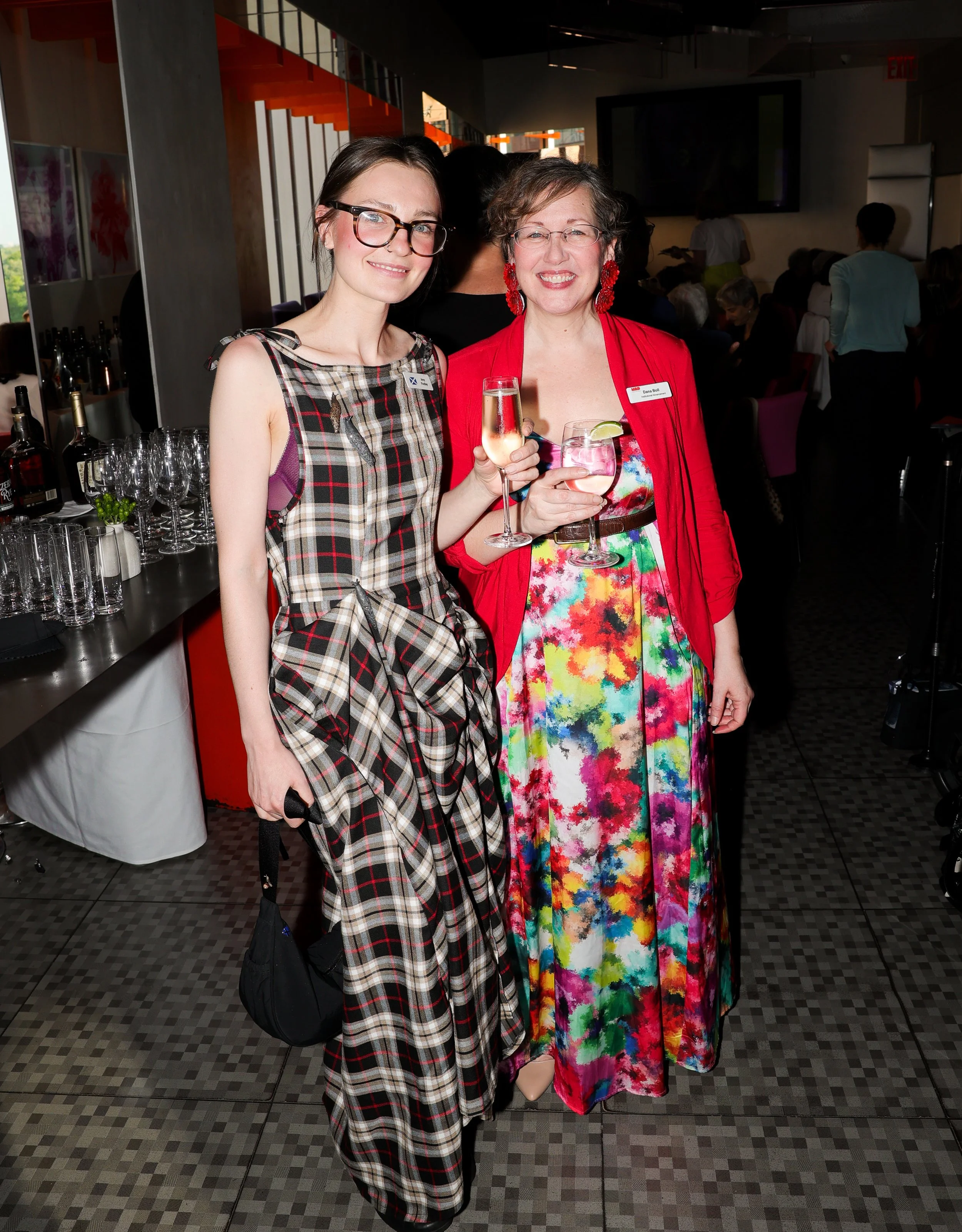  Amy Findlay, Dana Boll 