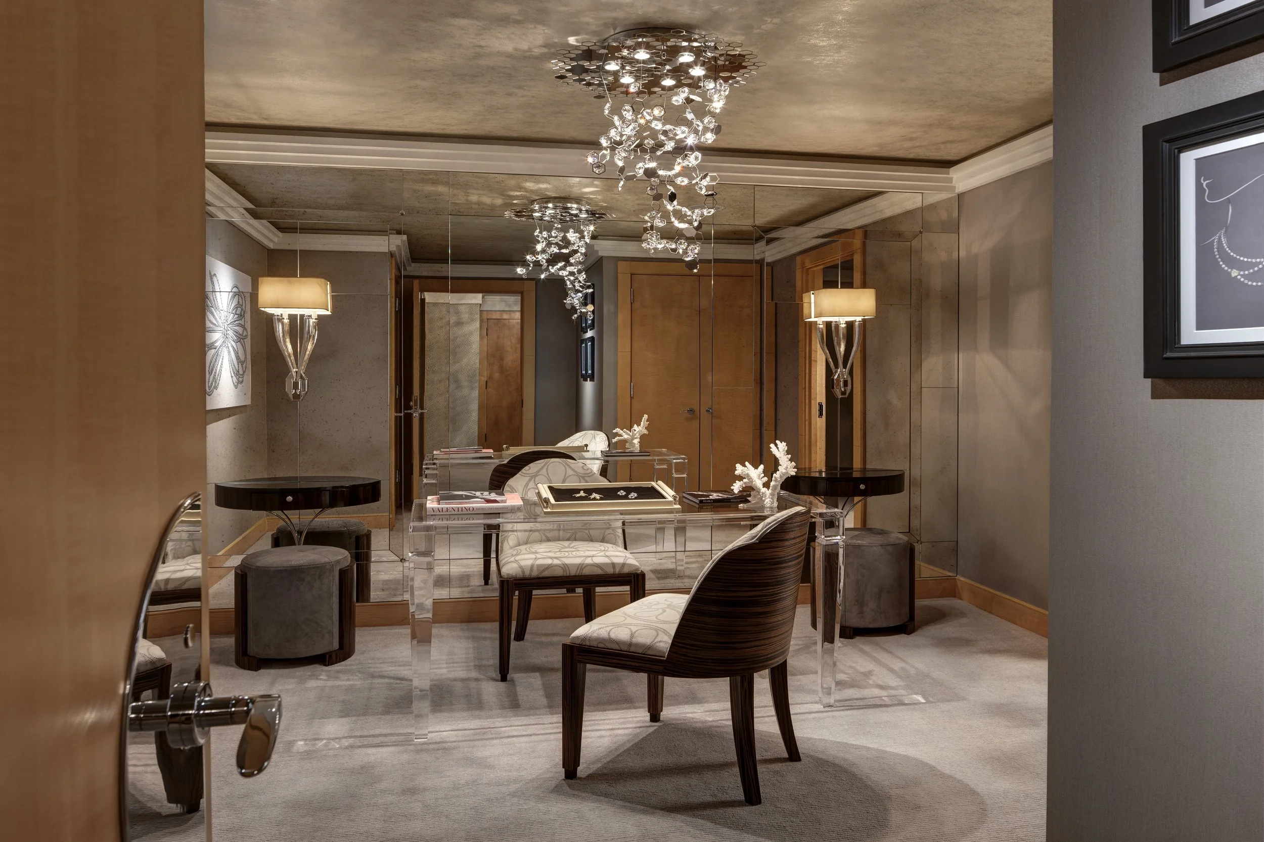 JewelSuite_ViewingRoom.JPG