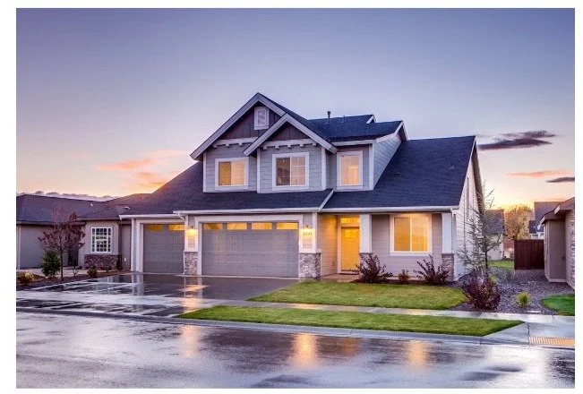 Screenshot of ABC15284_offthemrkt.com_sarah.docx - Google Docs (1).jpg