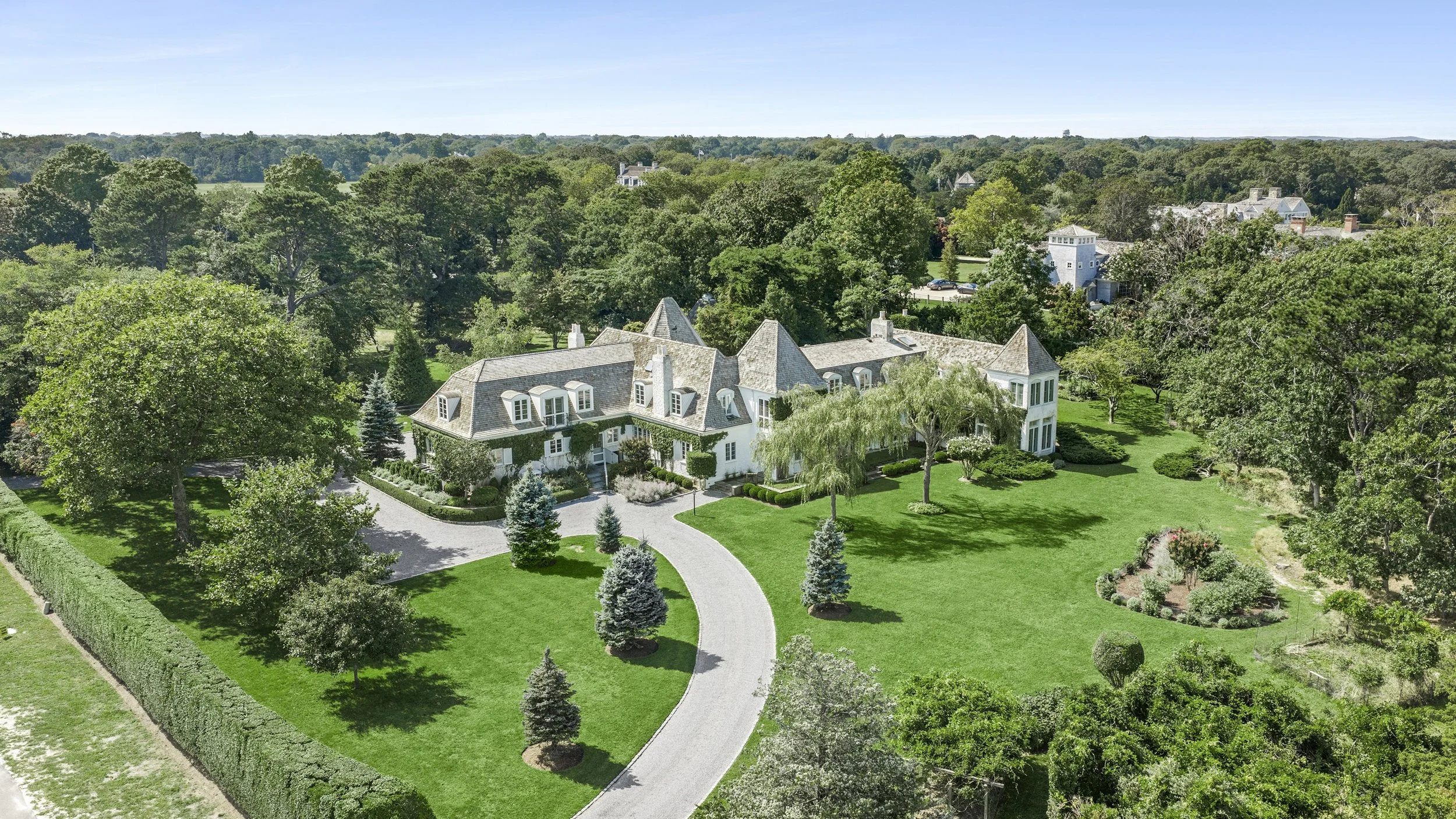 41_Niamogue_Lane_Quogue_NY_11959_(DJI0053D).jpg