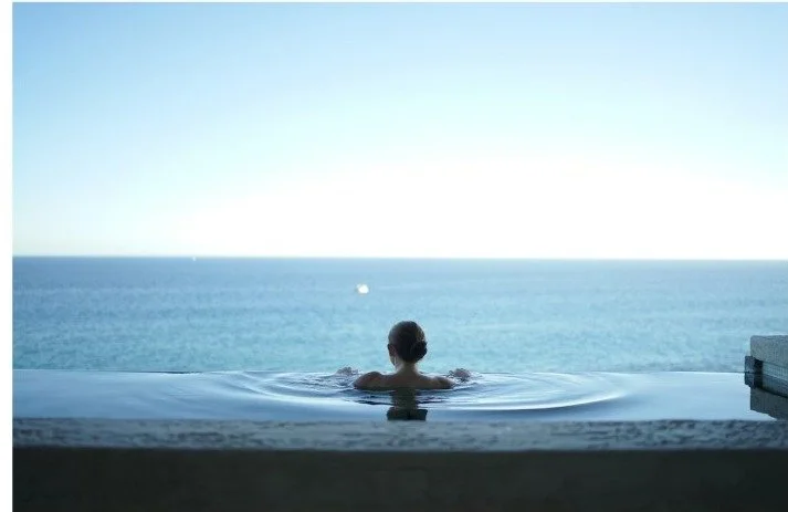 Screenshot of ABC15768_offthemrkt.com_sarah.docx - Google Docs.jpg