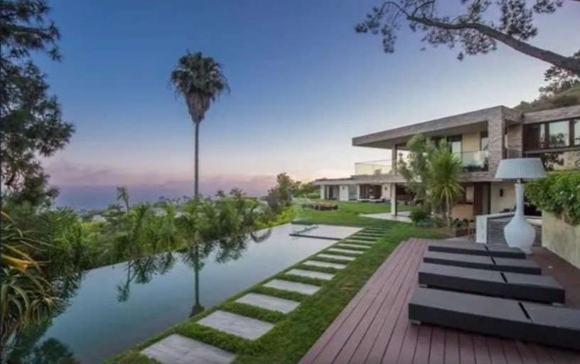 Reggie Bush Home