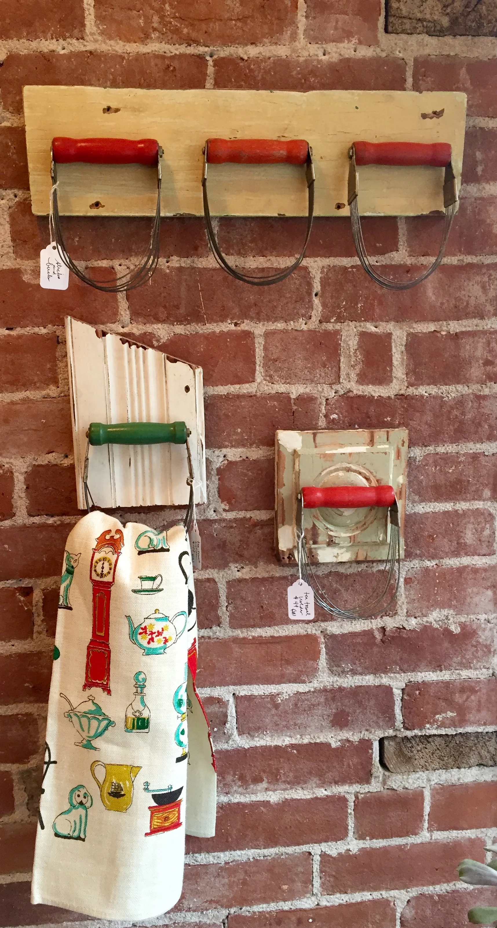 Pastry Cutter Tea Towel Holders