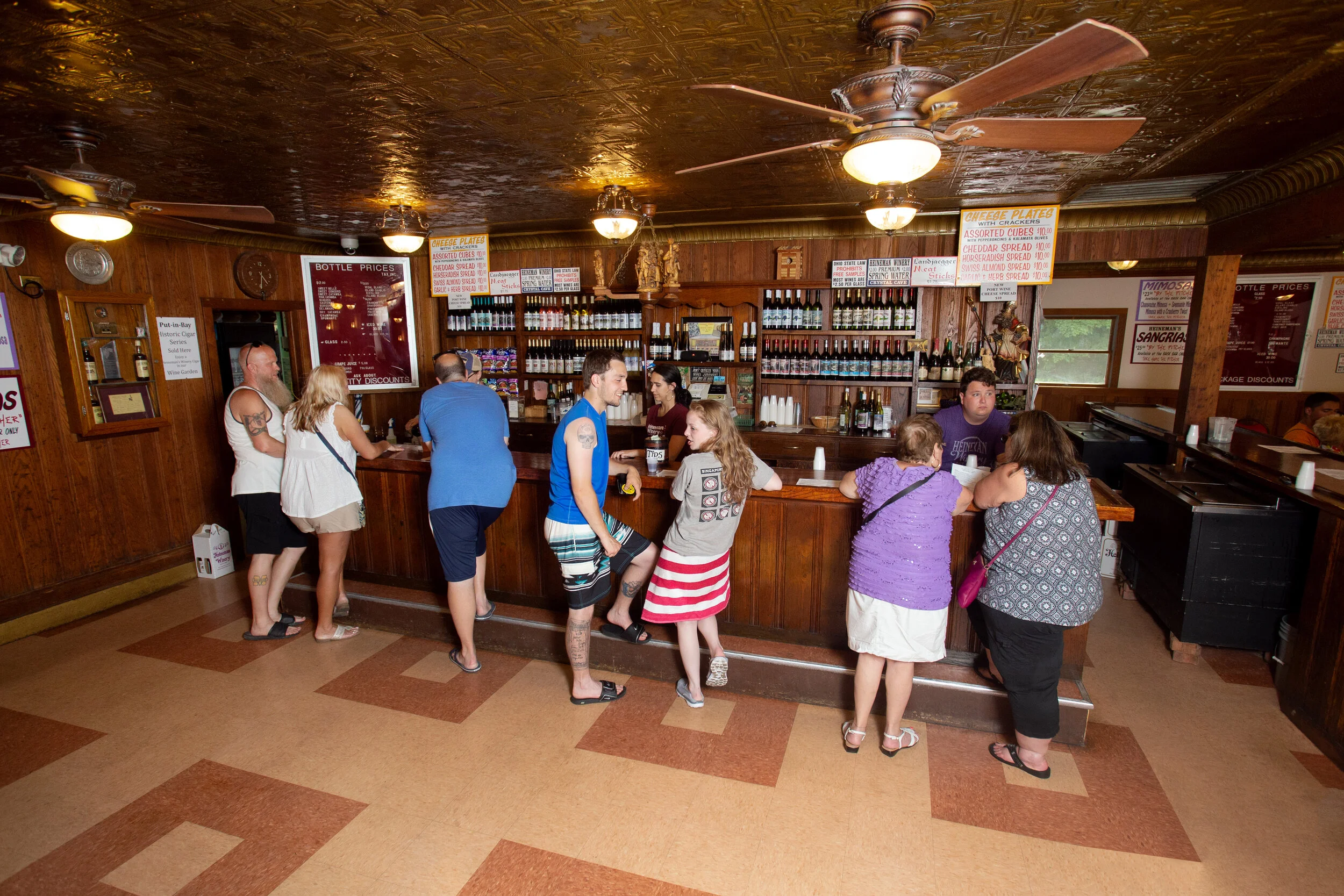 HeinemansWinery_4814.jpg
