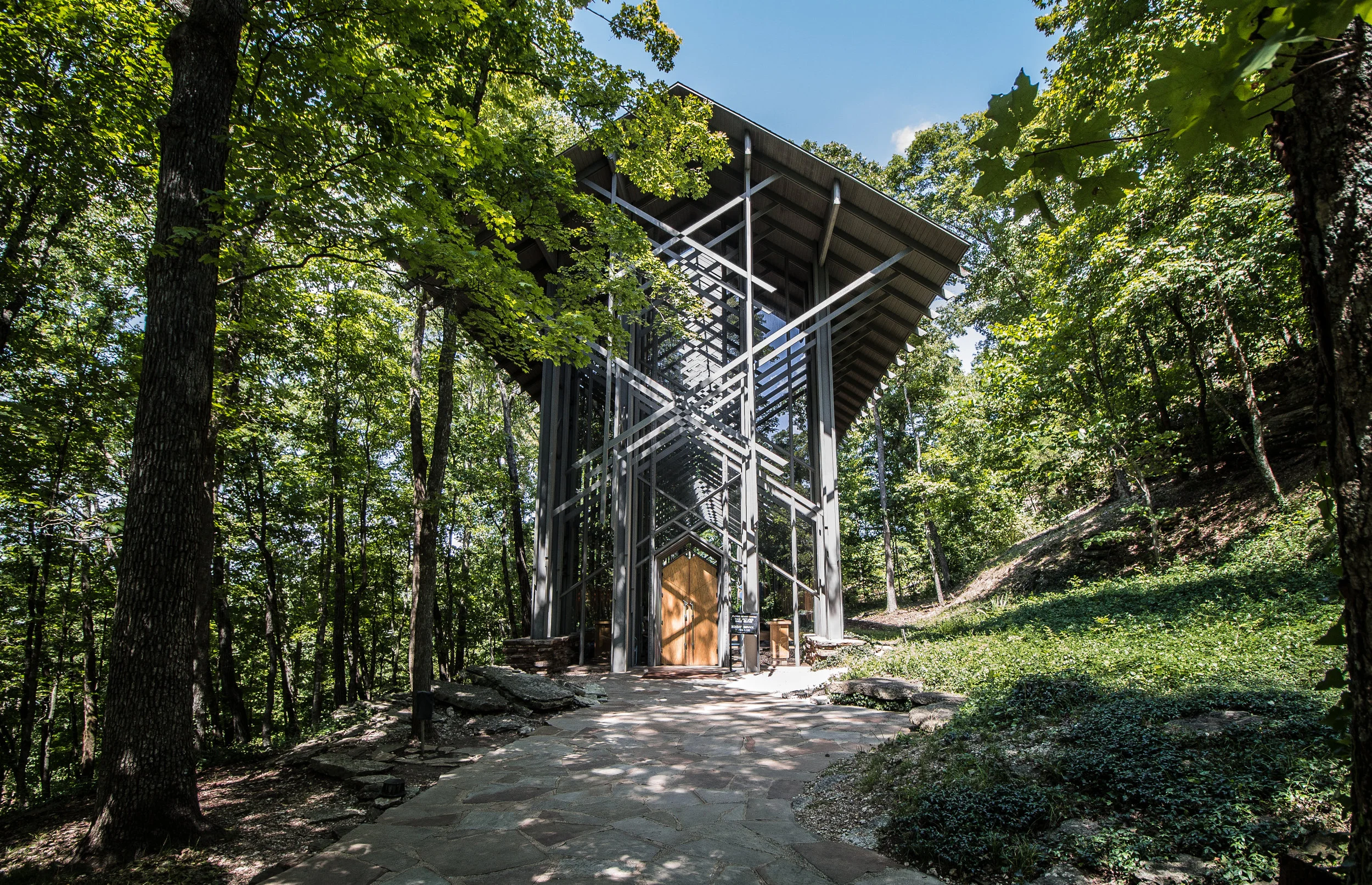 Thorncrown Chapel, tucked away in the beautiful Arkansas nature.