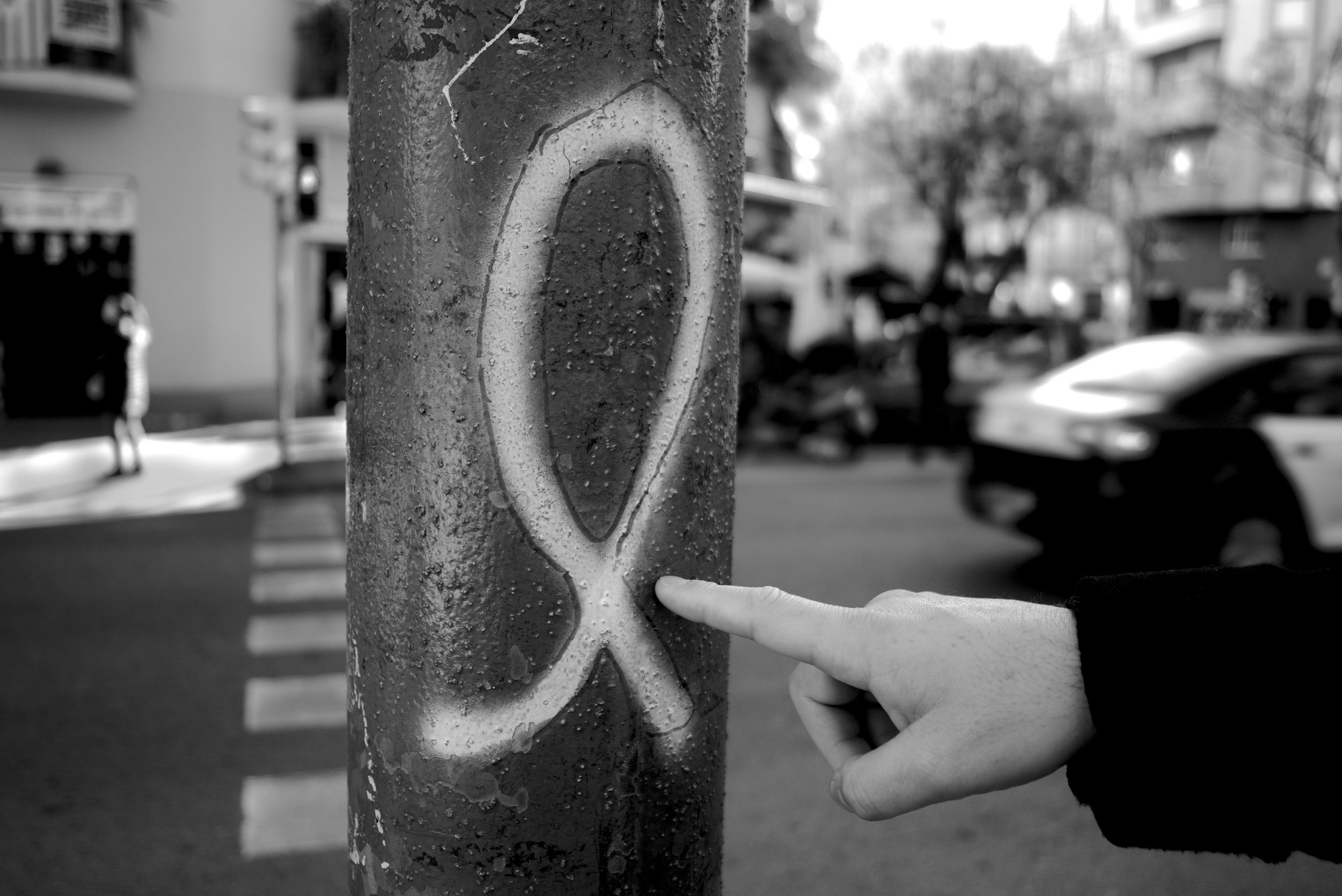 Catalan independence ribbon tag, Barcelona. 2019