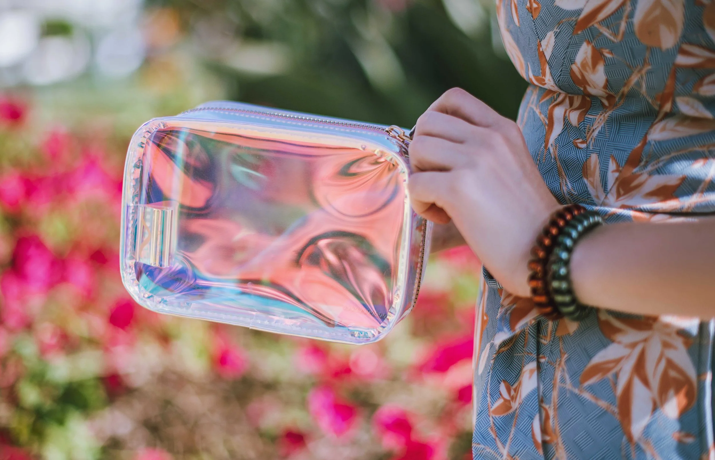 holographic bag cosmetic bag iridescent bag TPU handbag hand bag purse holographic purse accessory makeup fashion trendy
