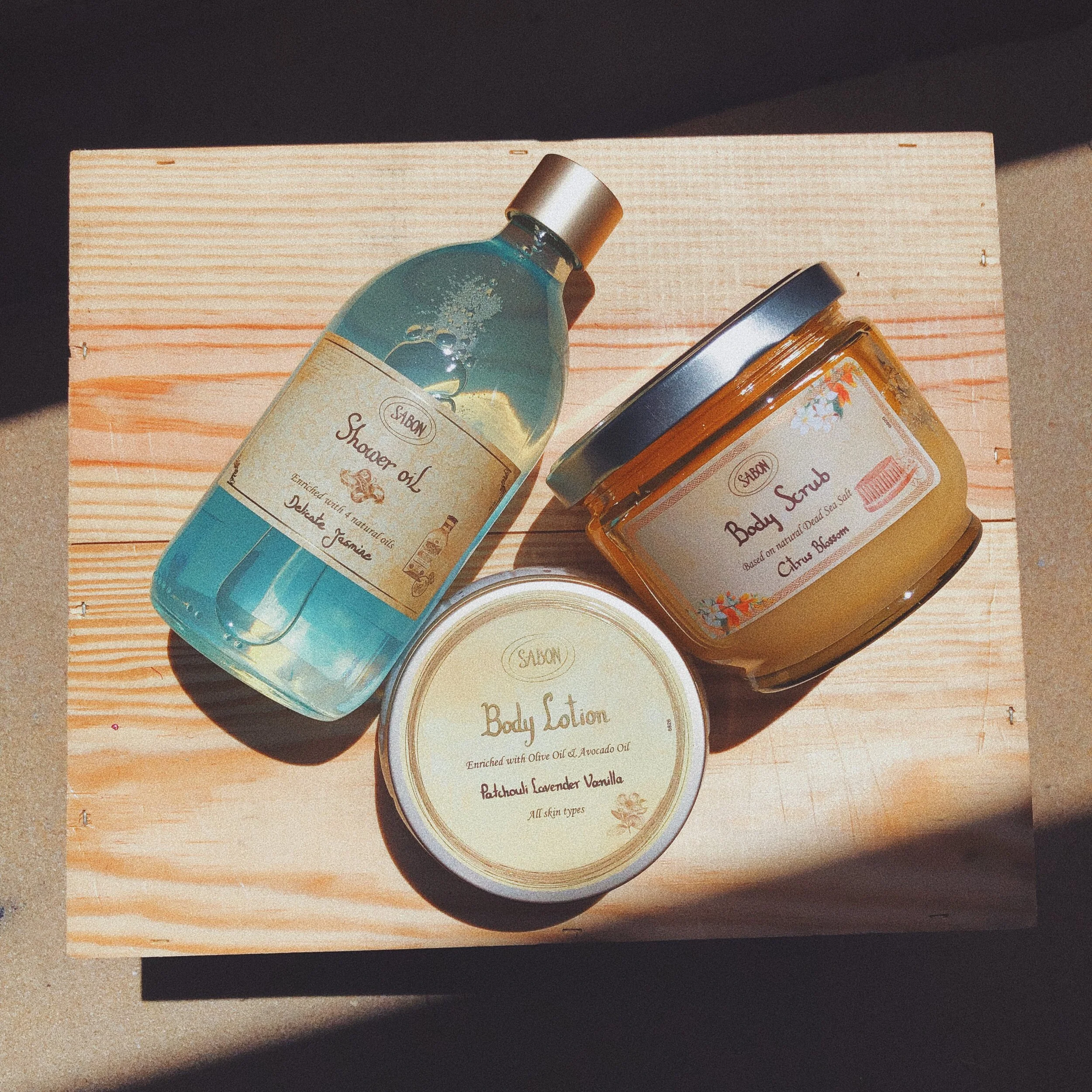 Sabon 3 Square 2.JPG