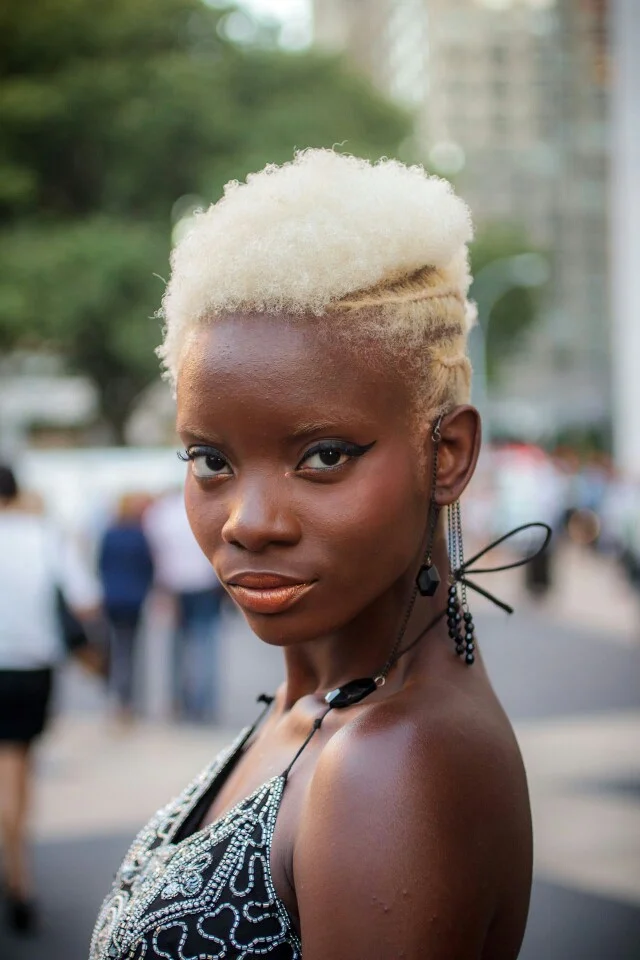 platinum blonde hair dye for african american