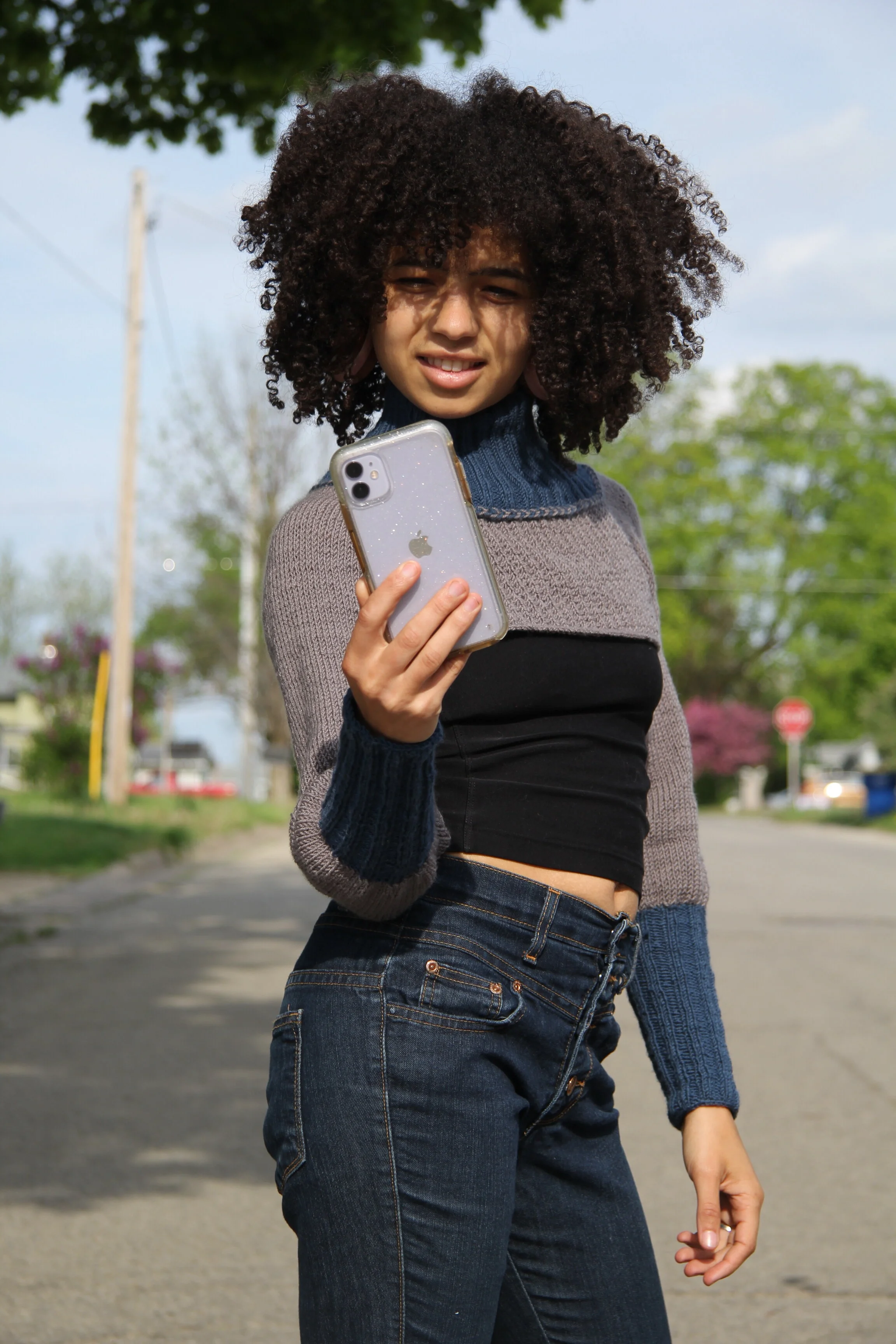 Easy Knitting Pattern: Half Moon Shrug