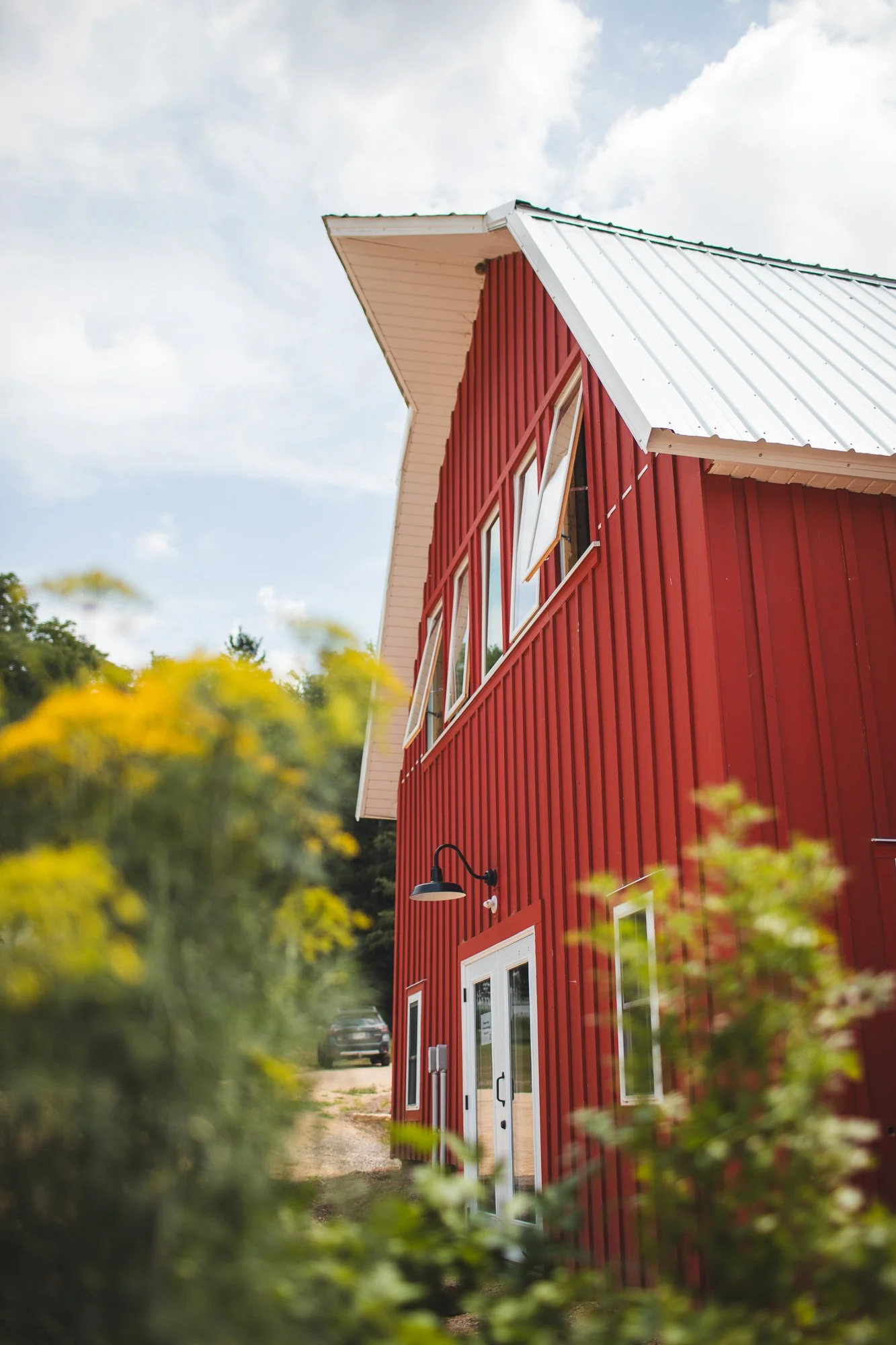 event barn exterior-2.jpg