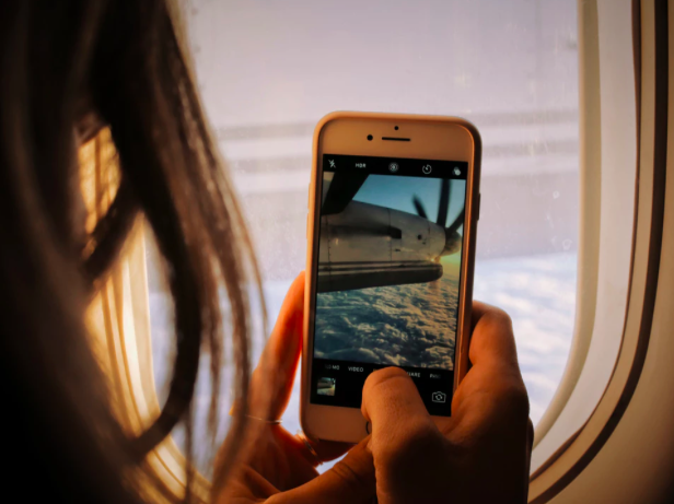 Increase the efficiency of your travel management program with mobile booking applications that empower your travelers to adjust their itineraries from anywhere in the world. In the past, tedious back-and-forth conversations with travel managers who acted as the gate-keepers for corporate travel bookings led to errors and miscommunication. Now, employees can book compliant travel itineraries directly, leading to increased efficiency and lower travel management costs. For organizations that run a travel management department, corporate booking tools can drive more cost-effective staffing by reducing the need for tedious manual processes such as confirming an itinerary change, confirming a cancellation, creating a new booking for a traveler, or verifying an expense report.