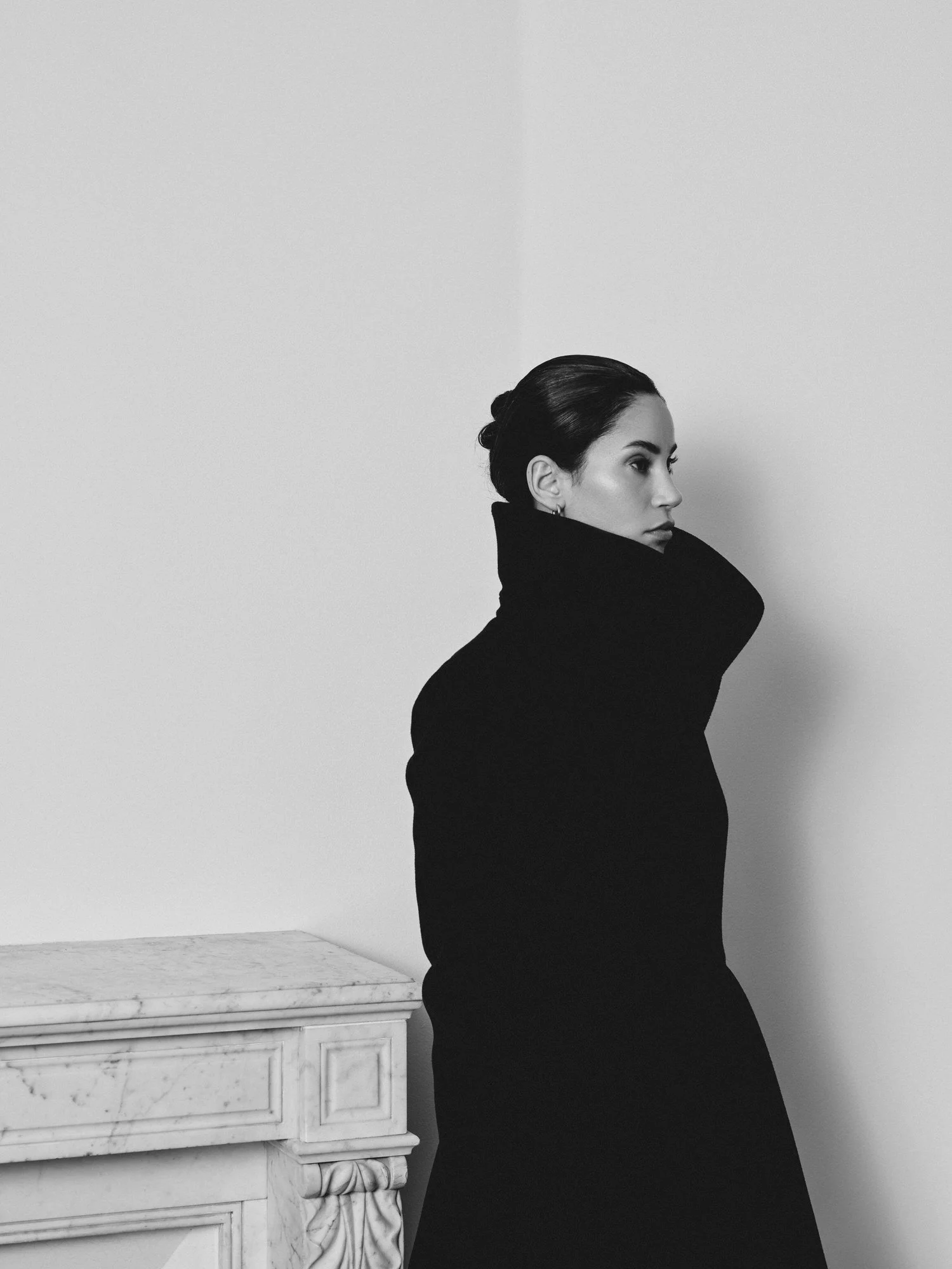 Henrique Penha · Haussmannien · Paris 3001.jpg