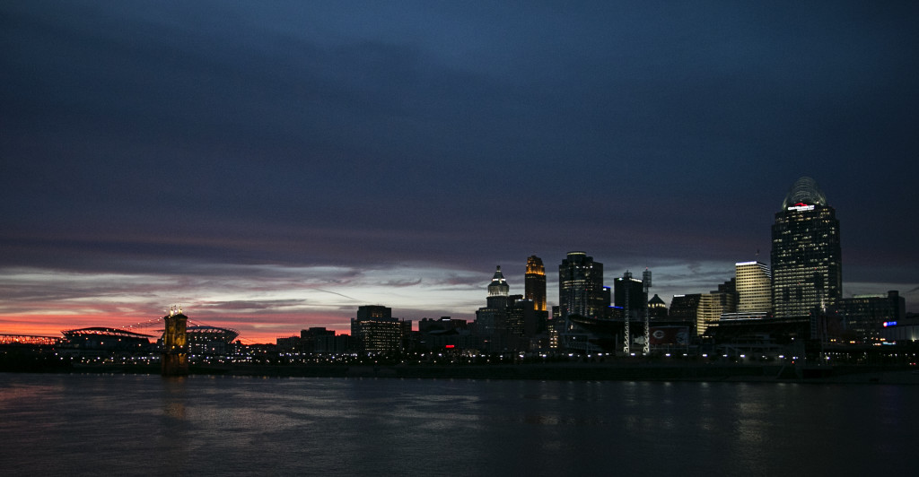 CitySkylineNight-1-1024x532.jpg