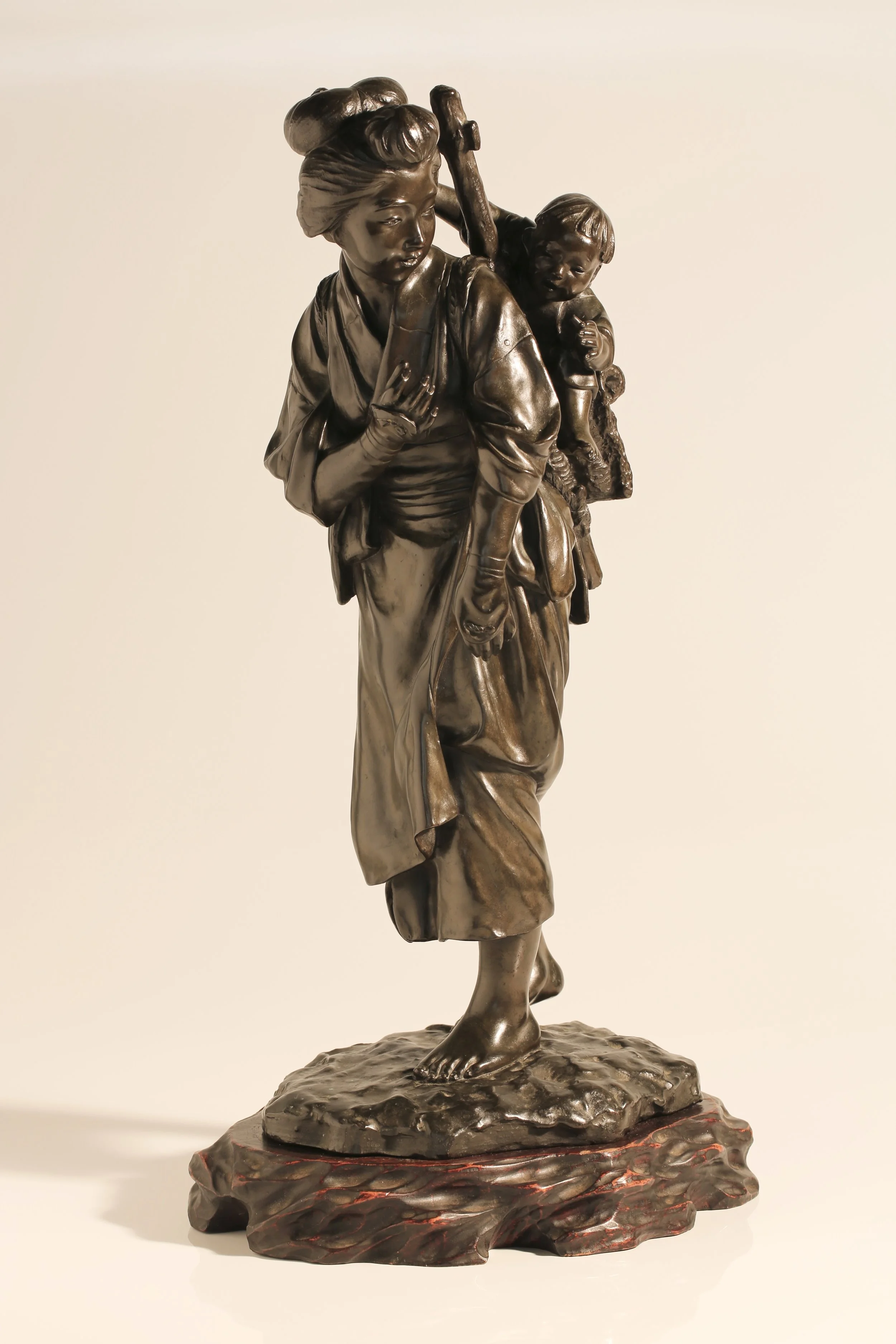 Tokyo School bronze mother and child
