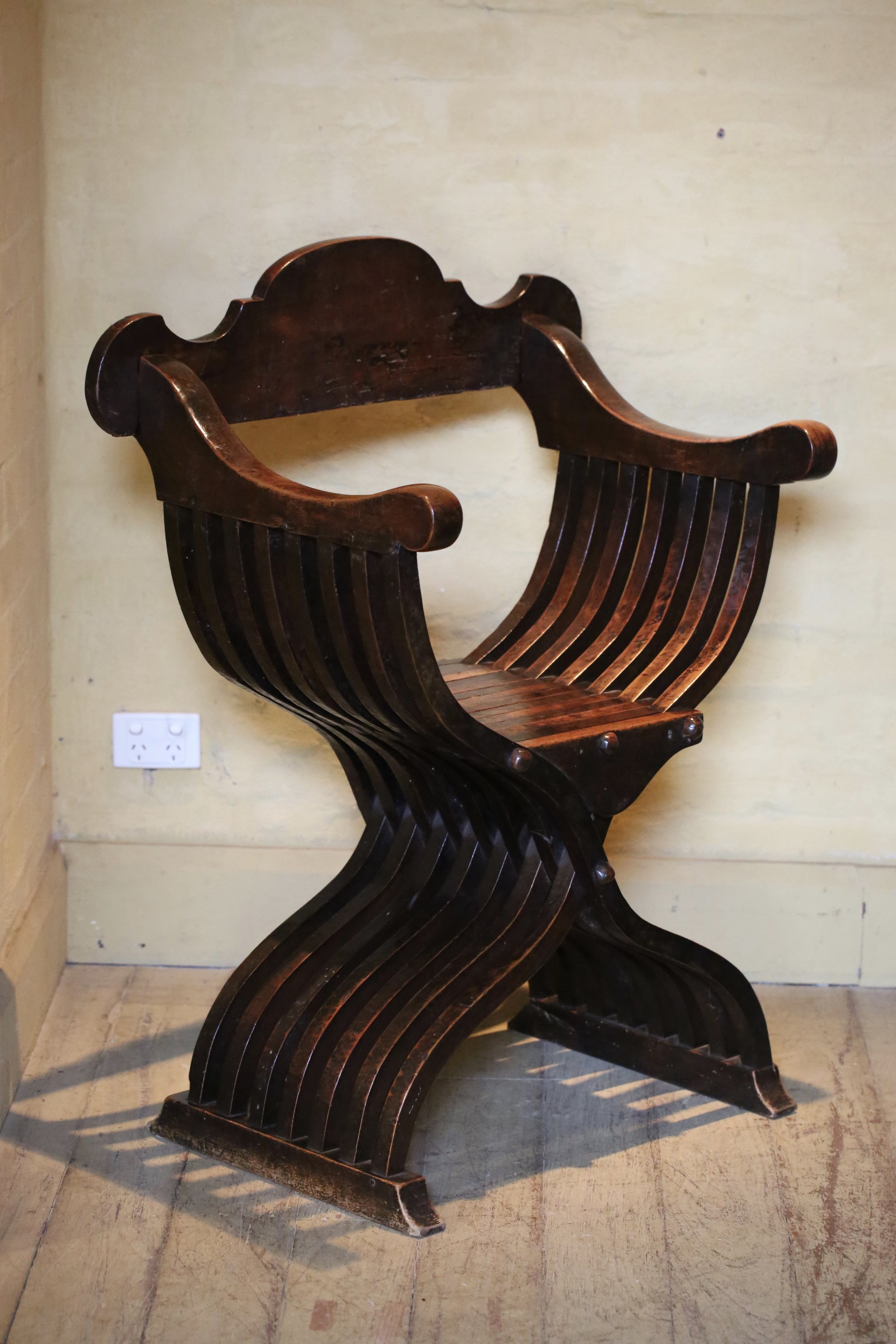 Renaissance style Savonarolla armchair