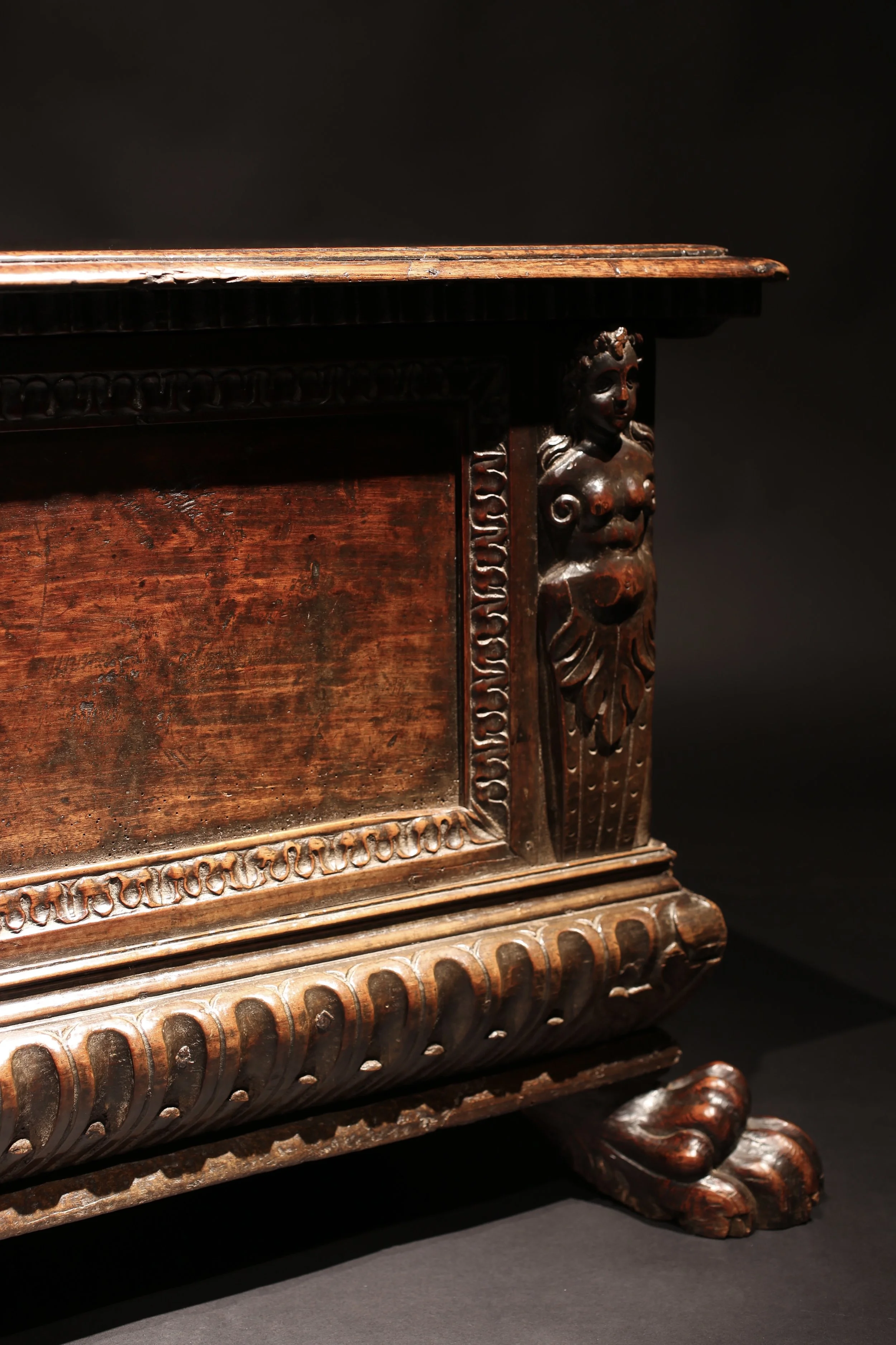 16th century Italian walnut cassone