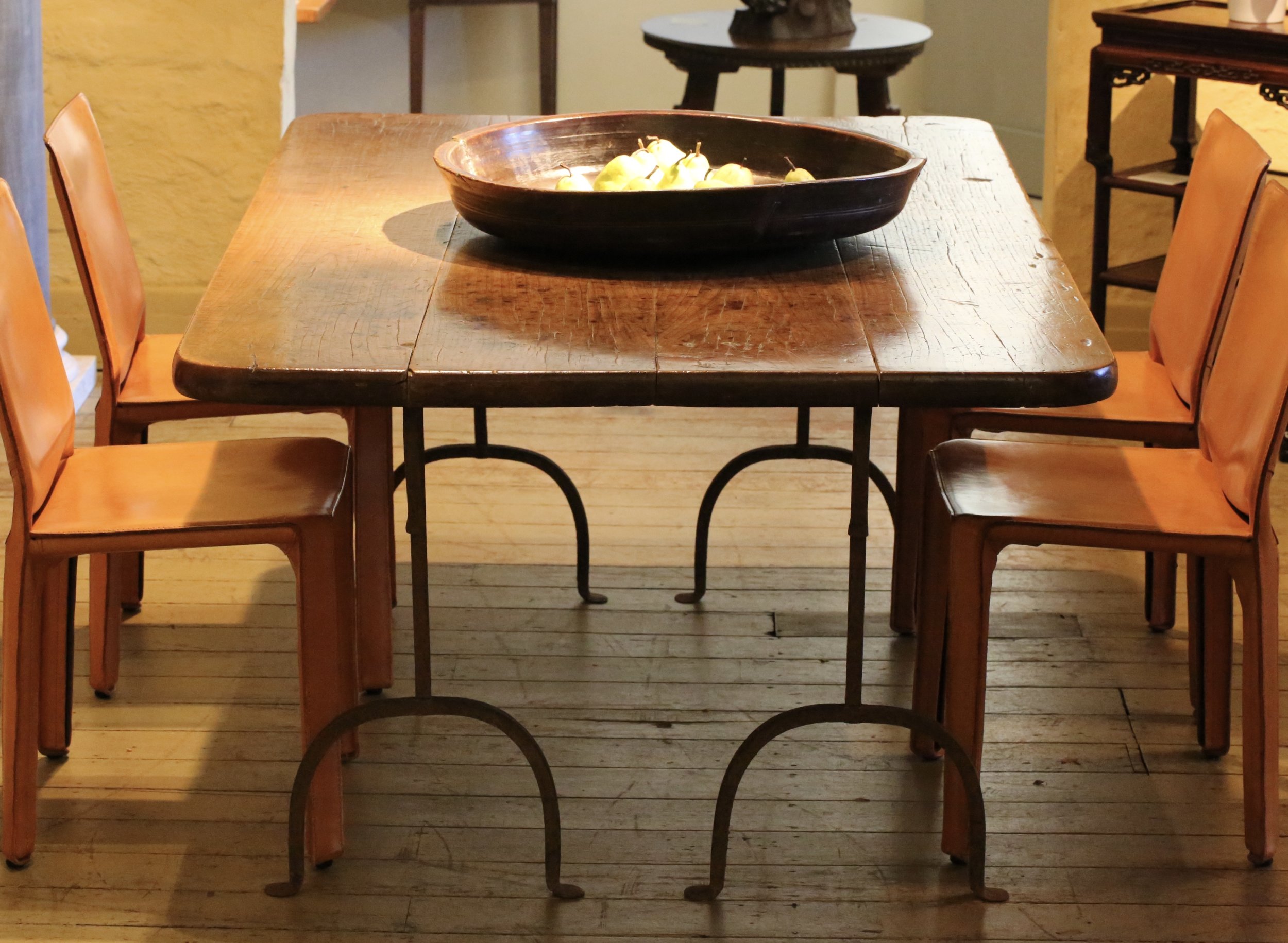 19th century Elm country table