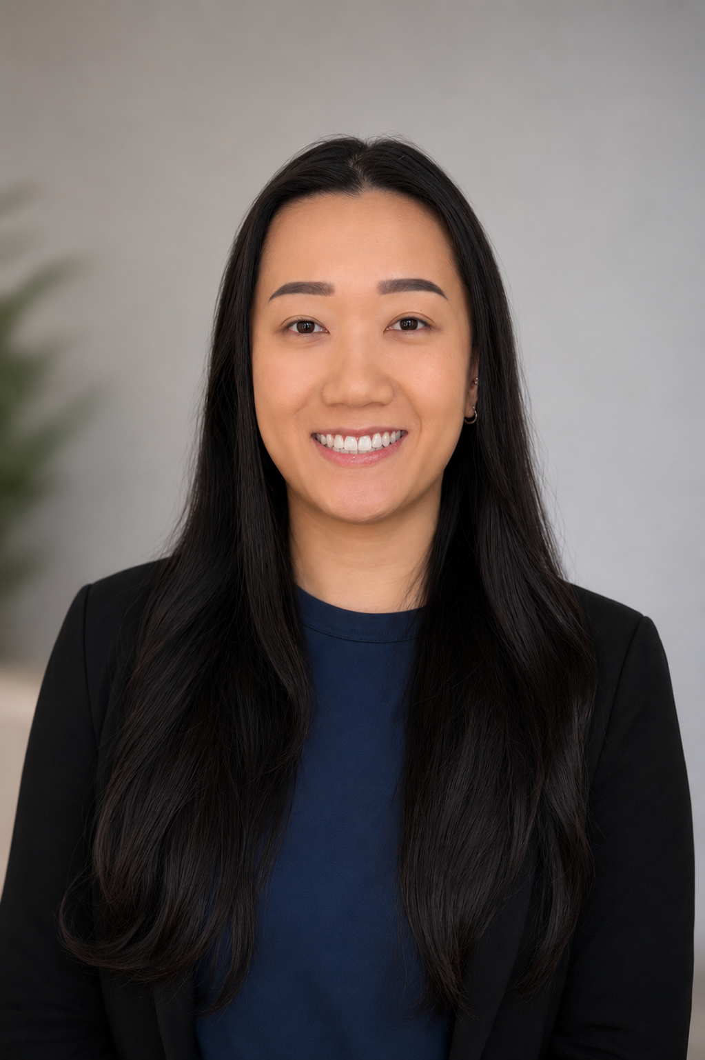 Optometrist Thuc-Quyen Nguyen-Phuoc