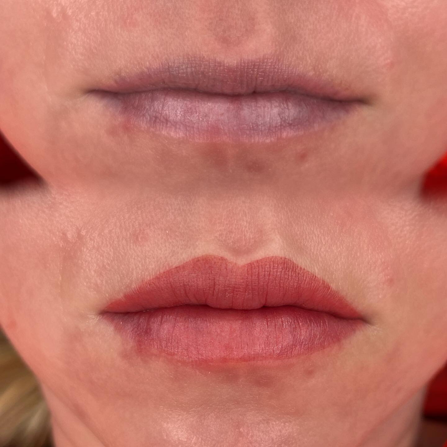What a big difference a little bit of color can make! 😍🌹🍒 Lip Blush is the perfect option to bring a flush of color to naturally cool toned/pale lips ✨ Now booking for MARCH ❤️&zwj;🔥 
.
.
.
.
.
.
.
#lipblush #liptattoo #losangeleslipblush #before