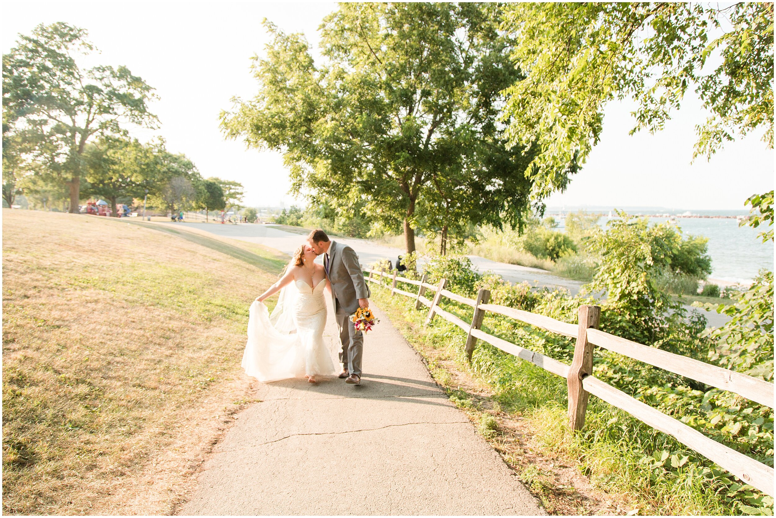 Milwaukee WI Wedding Photographer_0041.jpg