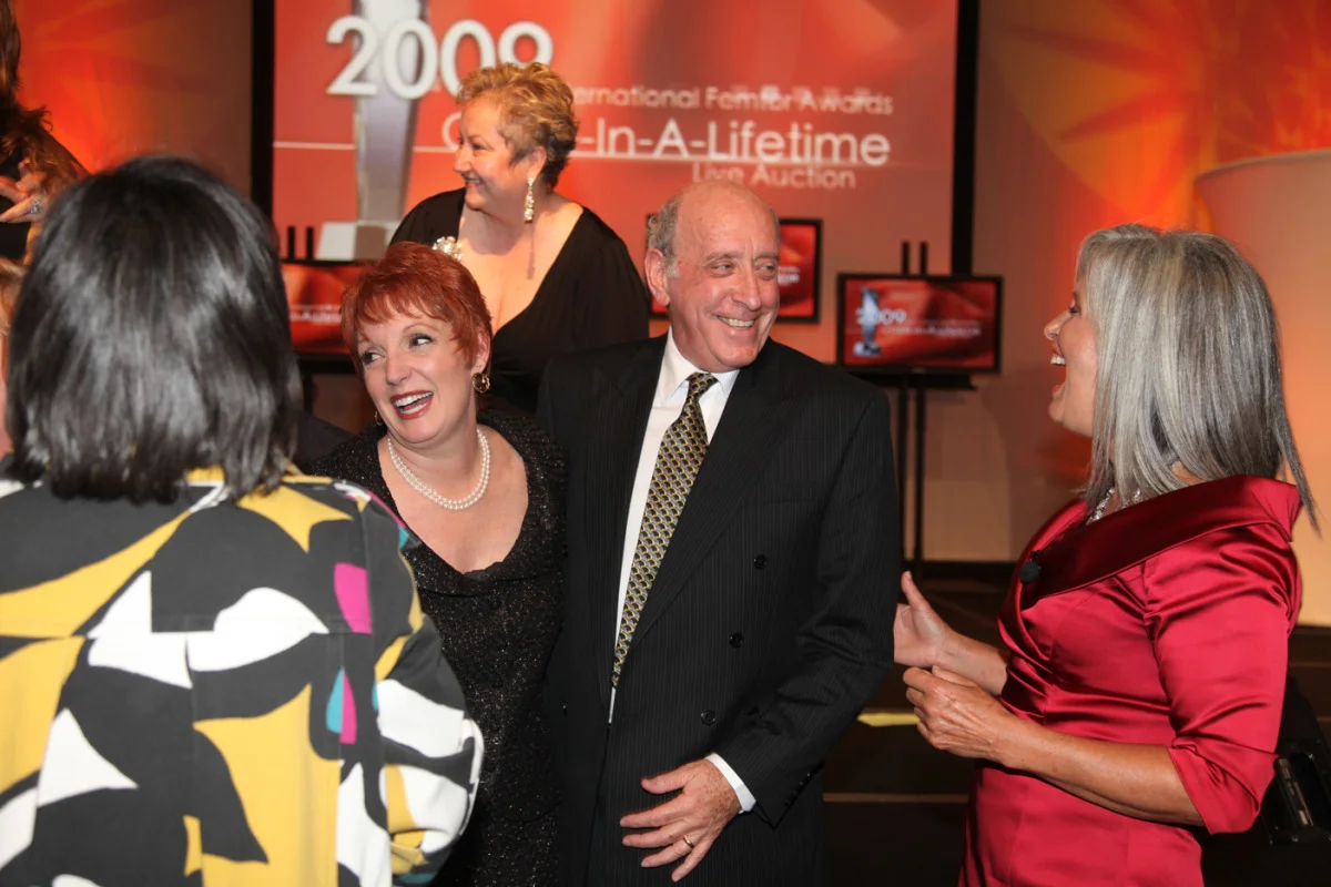 Debbie Meyer inventor of the Green Bag with April Brown Auctioneer