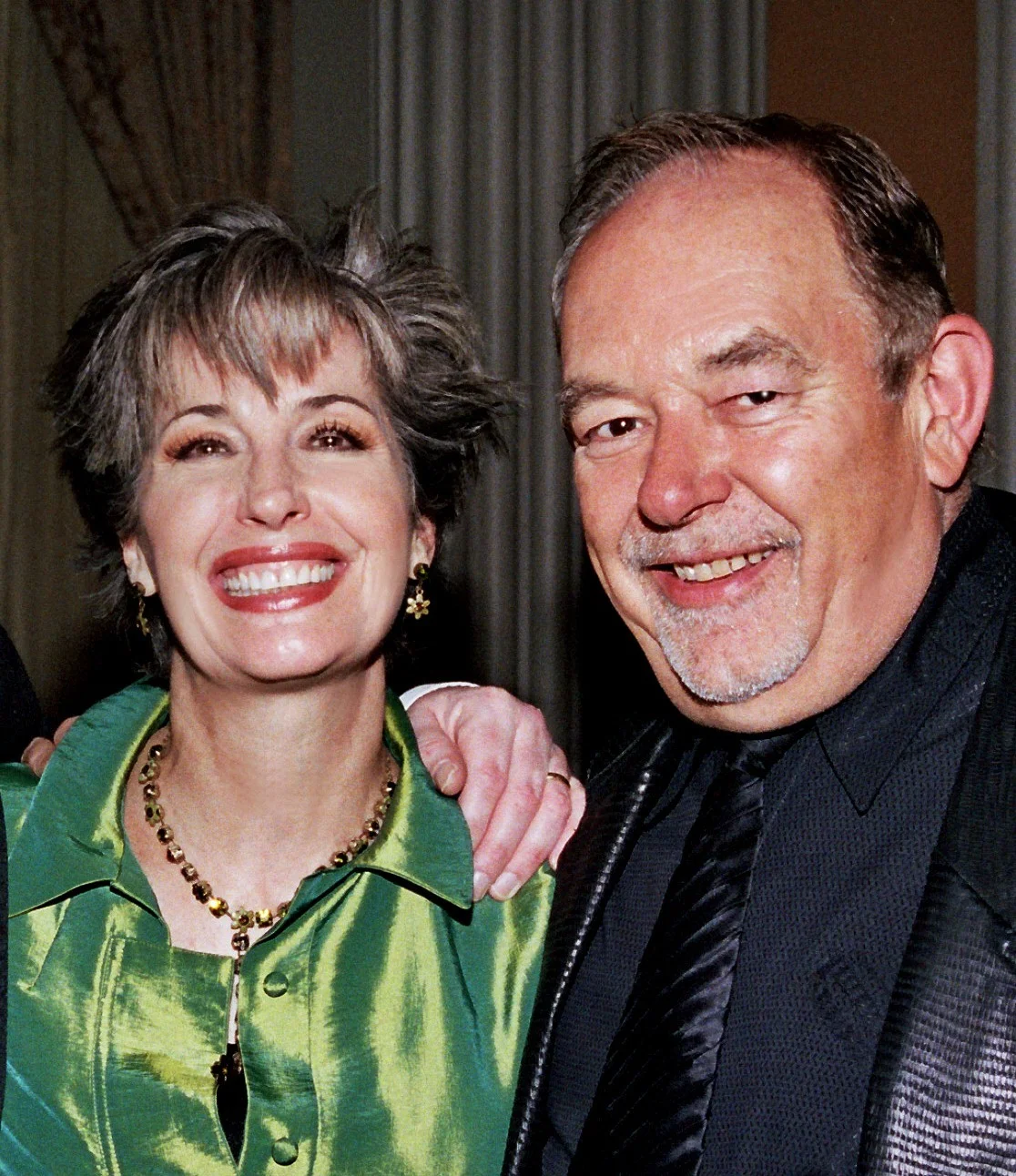 Robin Leach with April Brown Auctioneer