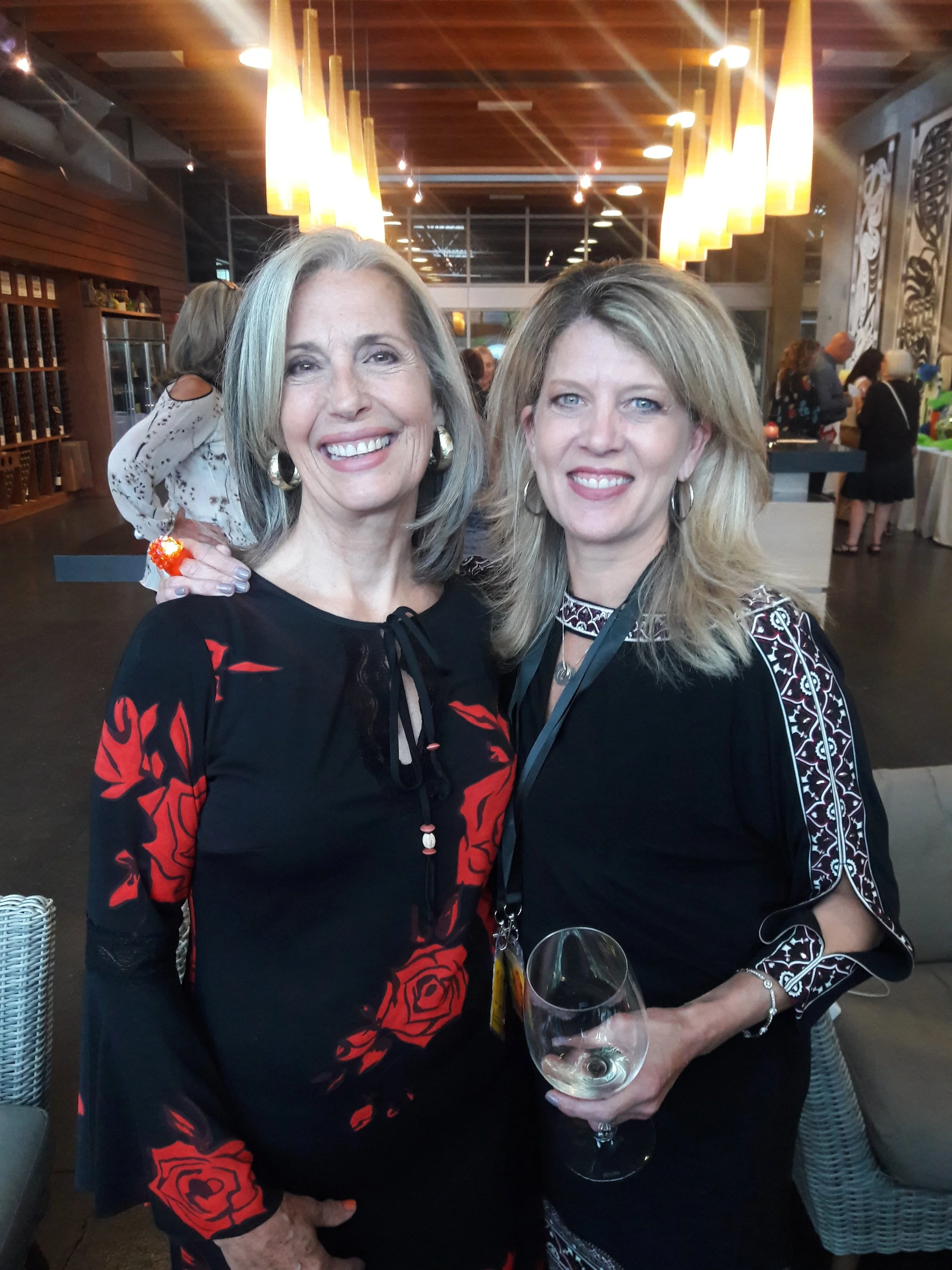 April Brown - Auctioneer - Charity Auction Specialist