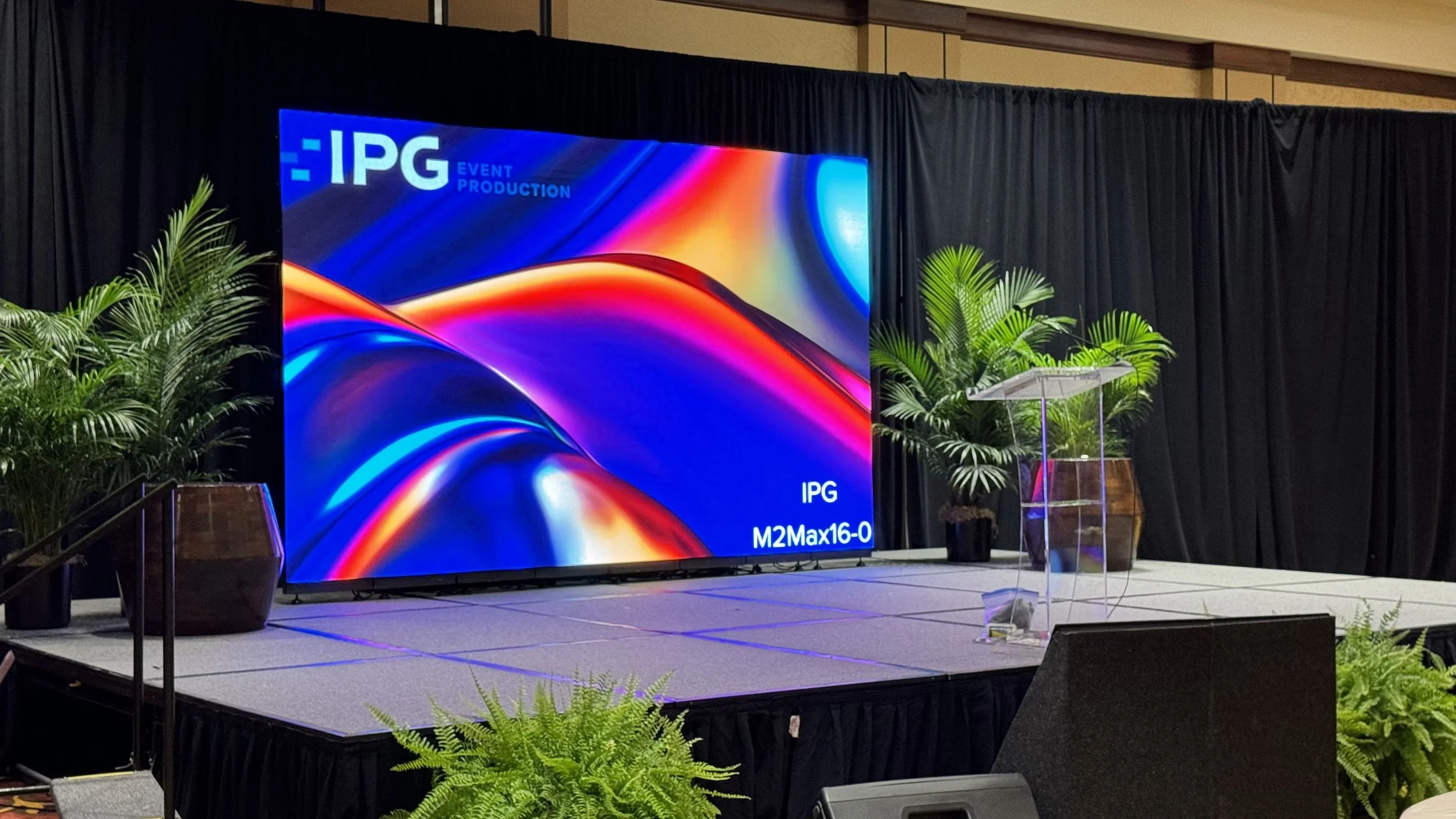 LED Horz IMG_3963.jpeg