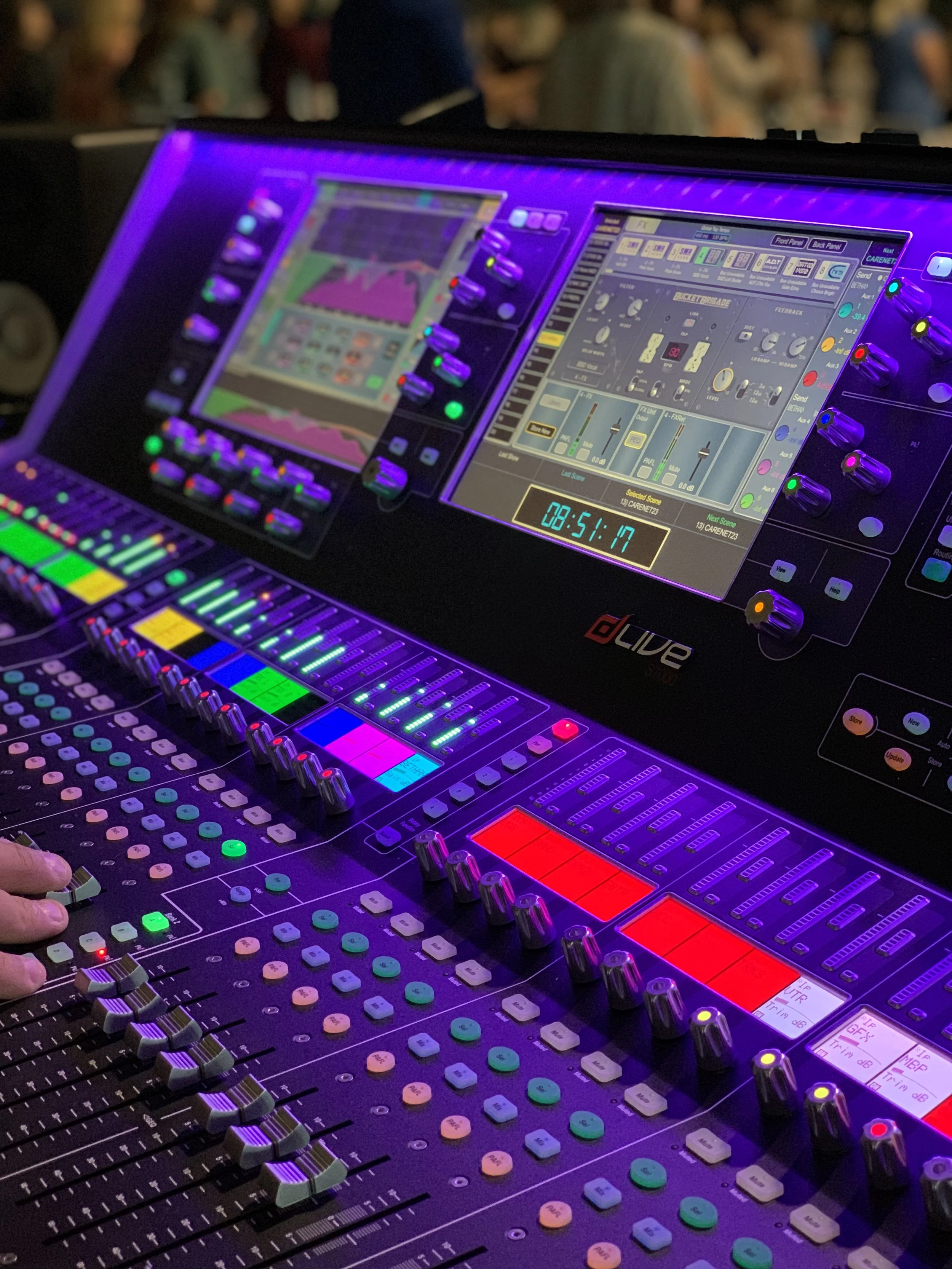 dLive Mixer Vert IMG_3642.jpeg