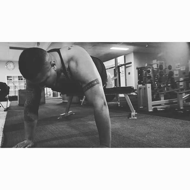 Unless you puke, faint or die, keep going. - Jillian Michaels. ๐คฃ a very relatable quote for gym day! ๐ช๐ผ I recently fell on the ground after a TRX Pilates session because I couldnโt feel my legs. Share us your memorable intense gym day! ๐๐๐ผ
.
.
.
.
. #gym #workout #gohard #keepgoing #fitness #soathehulk #ufc #pushup #keepgoing #dontstop #nevergiveup #motivation #gymmotivation #workoutmotivation #fitnessmotivation
